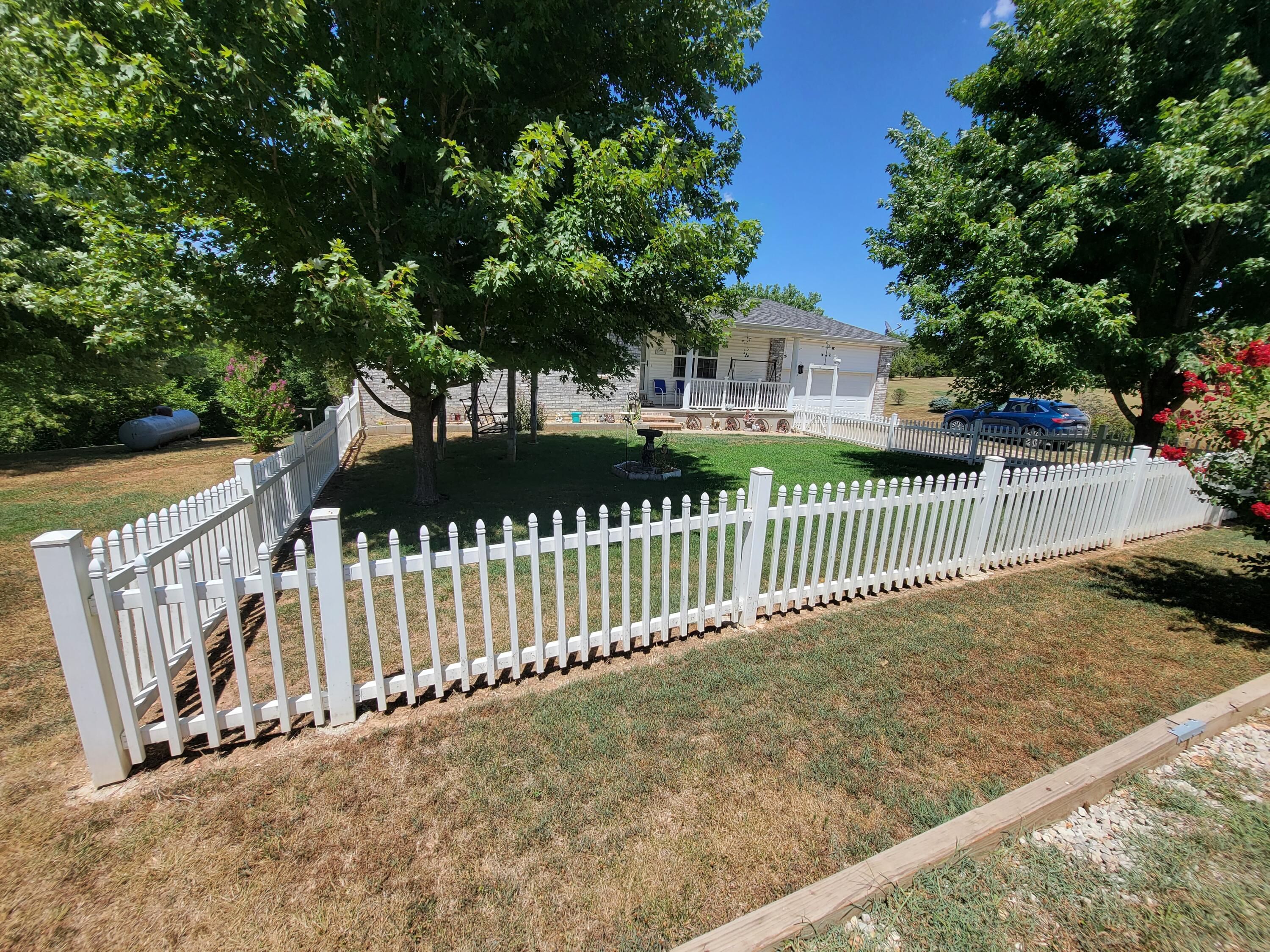 Apple Ridge Est - Residential