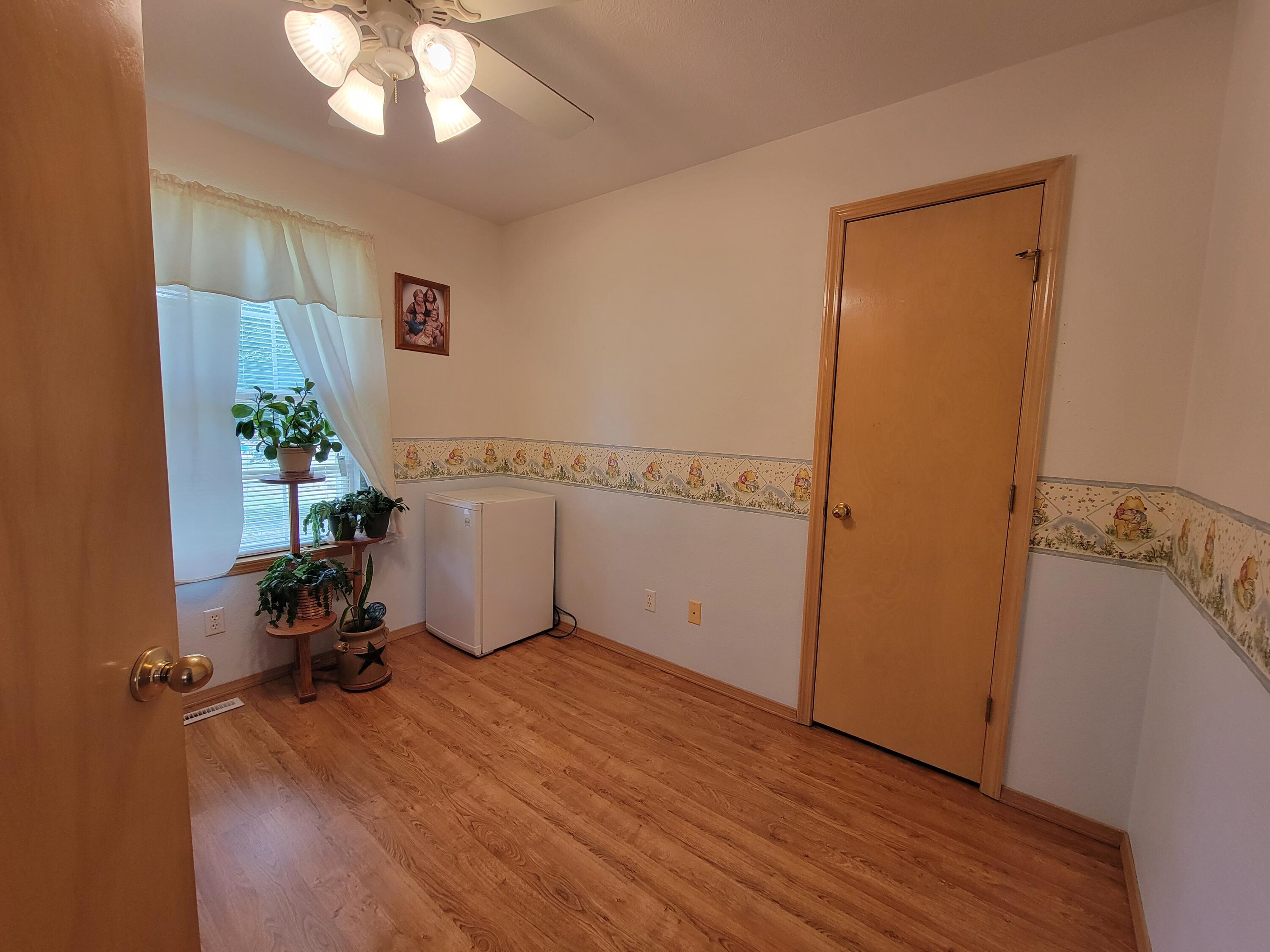 Apple Ridge Est - Residential