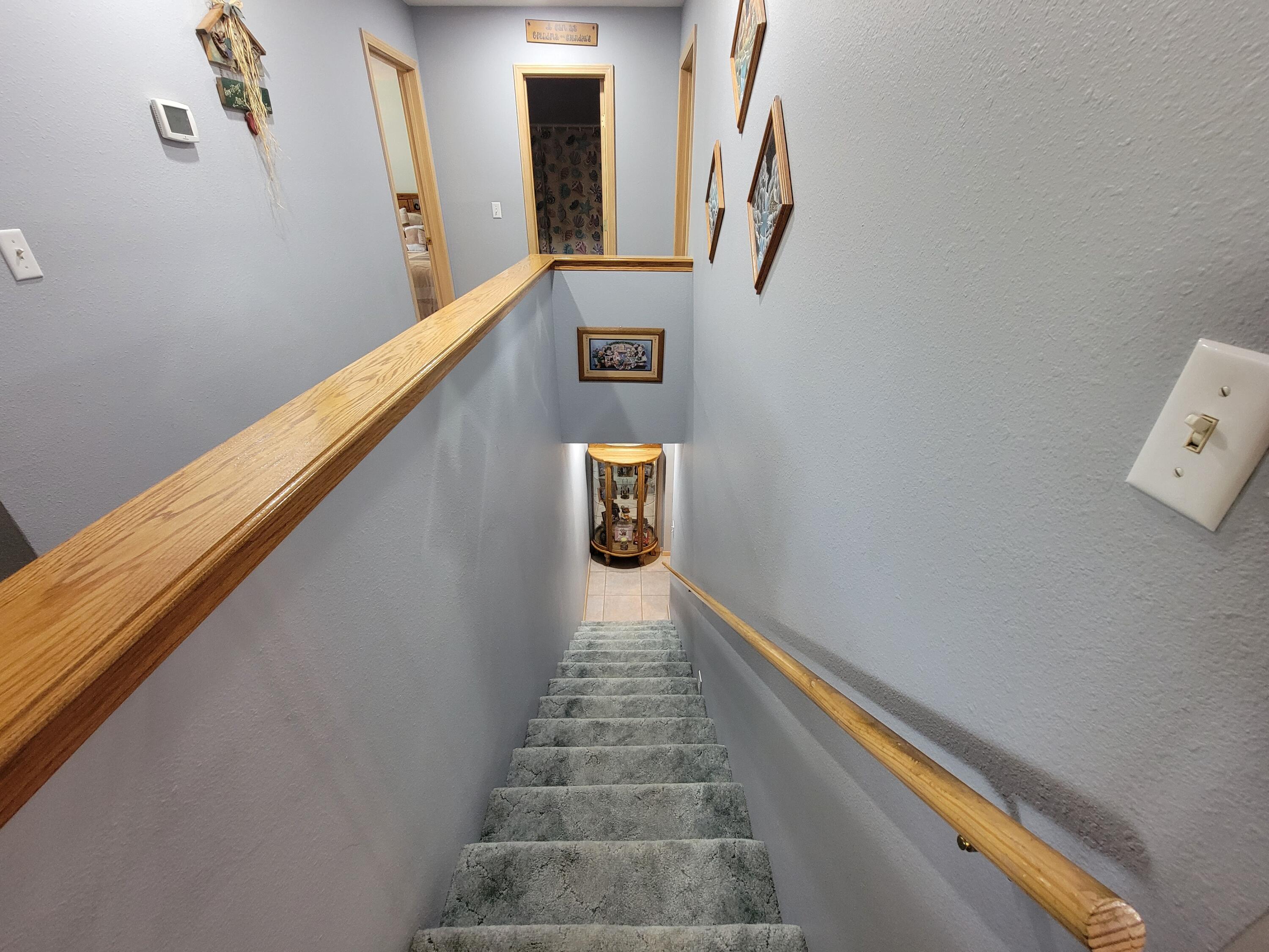 Apple Ridge Est - Residential