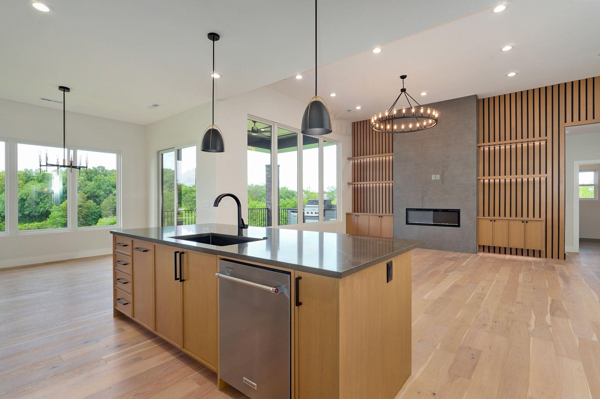 Hickory Hills - Residential