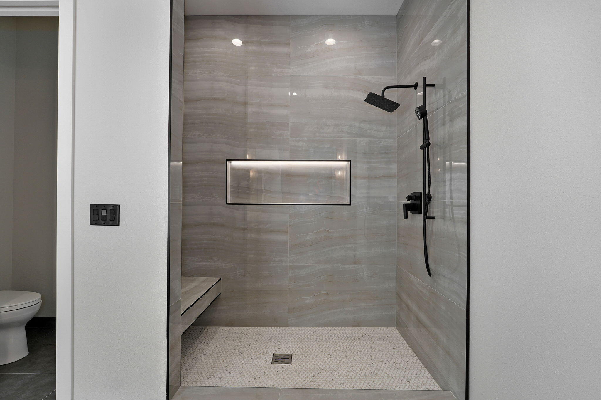 Hickory Hills - Residential