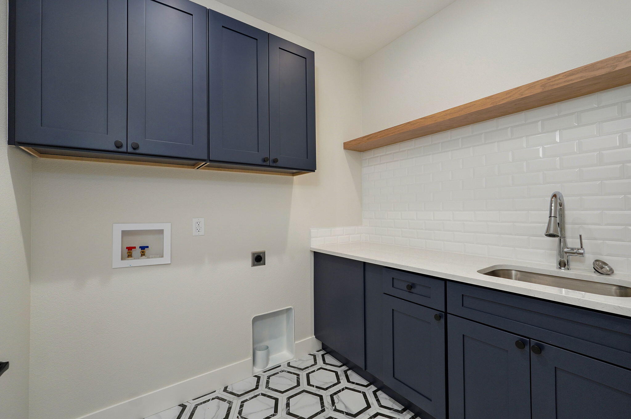 Hickory Hills - Residential