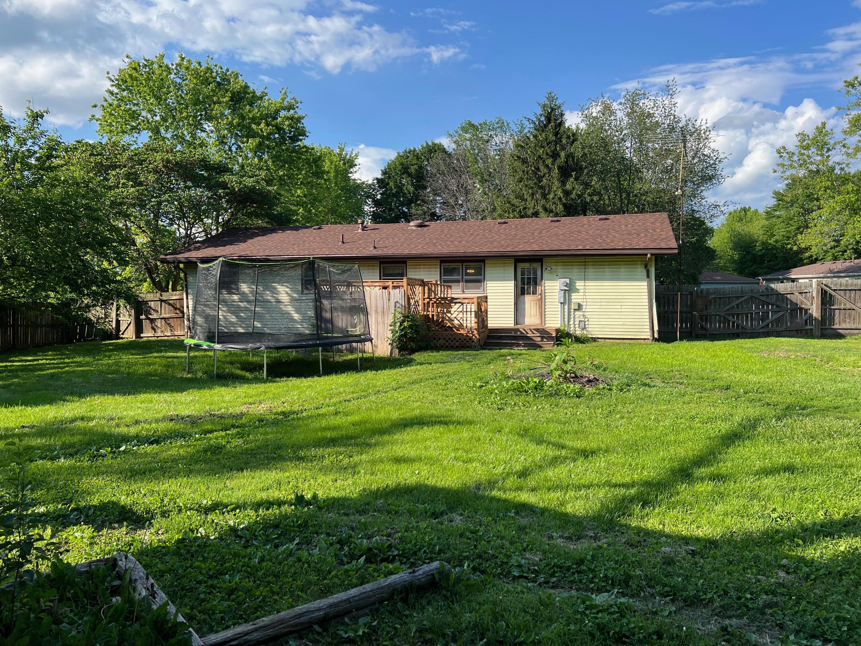 Pinewood Acres - Residential