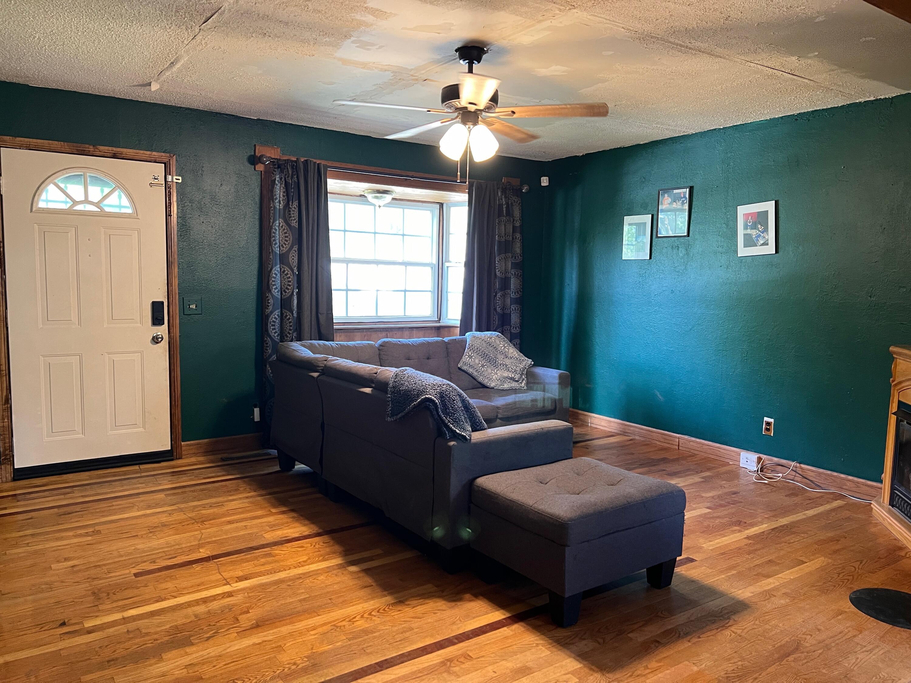 Pinewood Acres - Residential