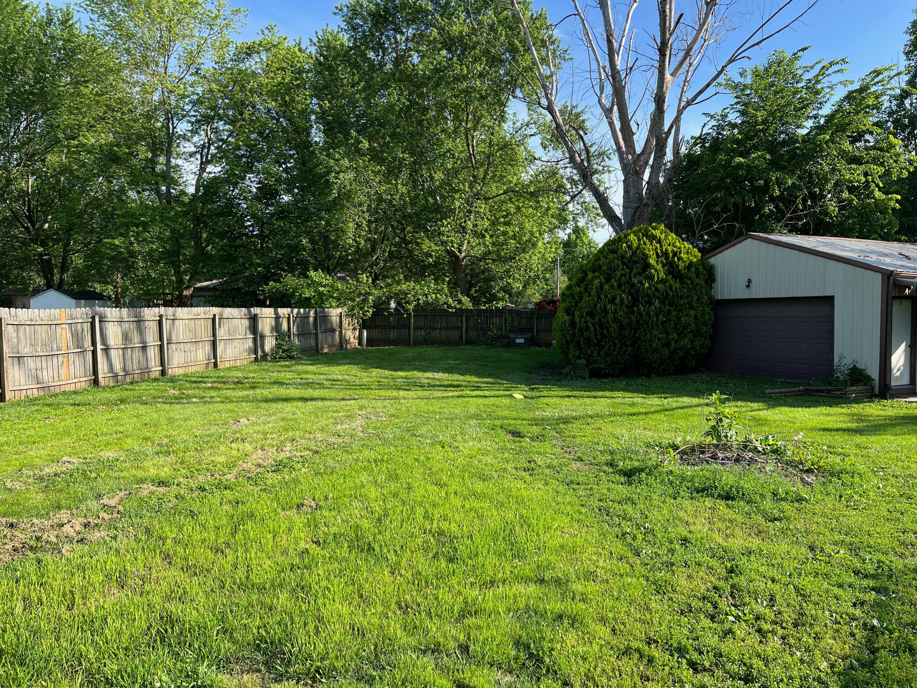 Pinewood Acres - Residential