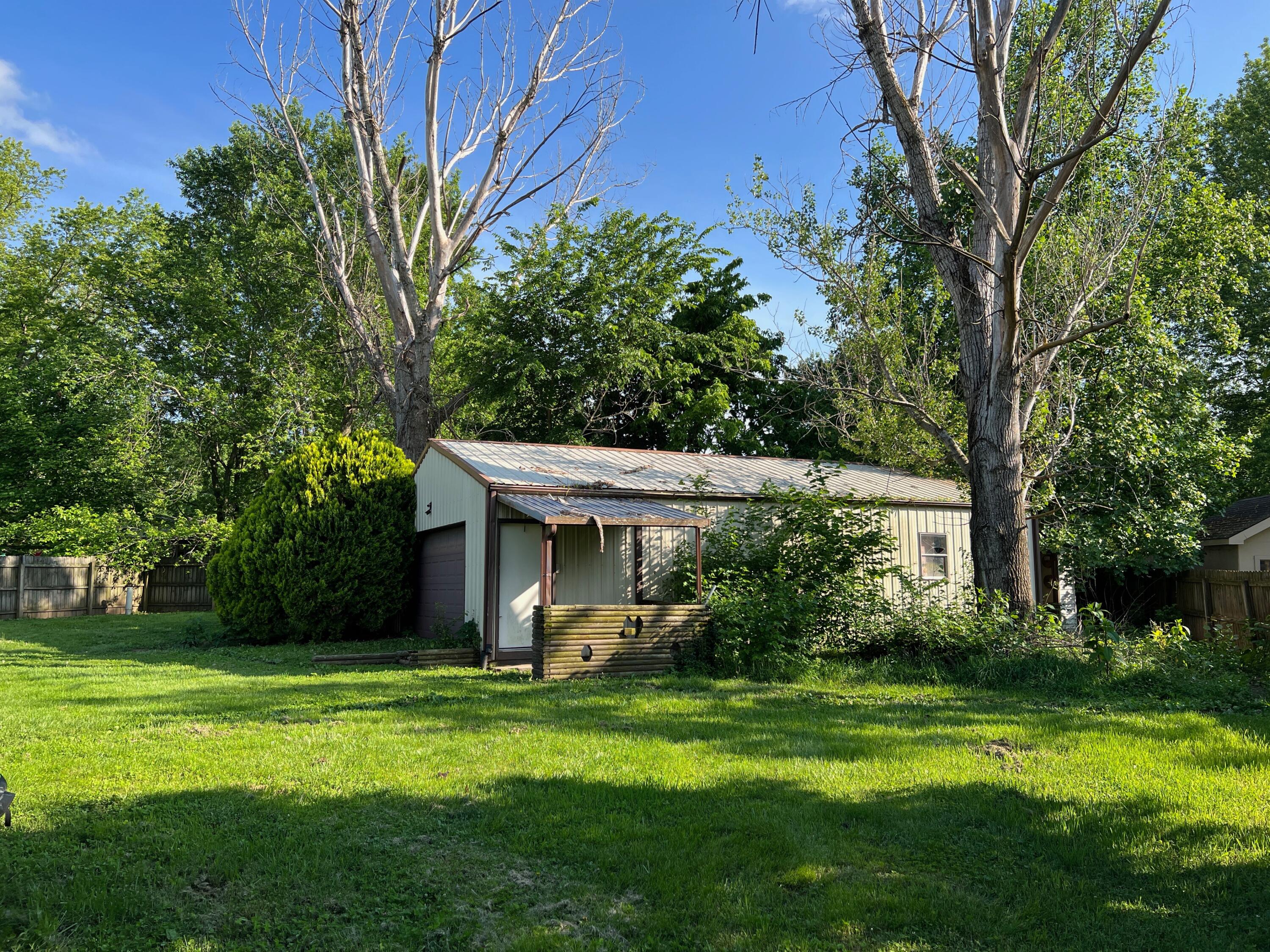Pinewood Acres - Residential