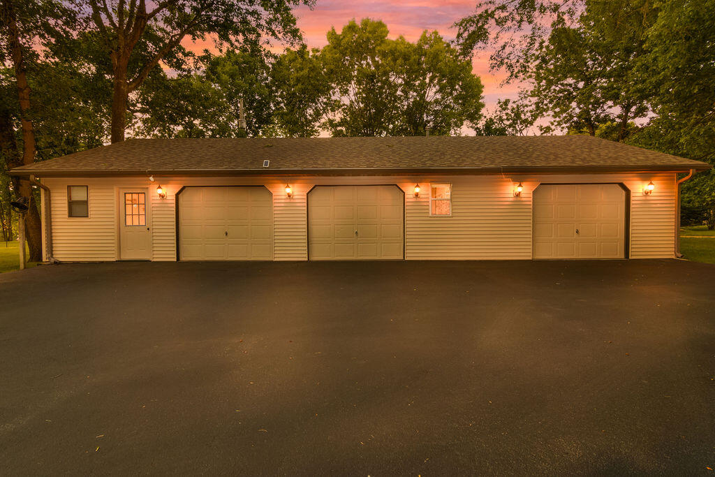 Trail End Point - Residential