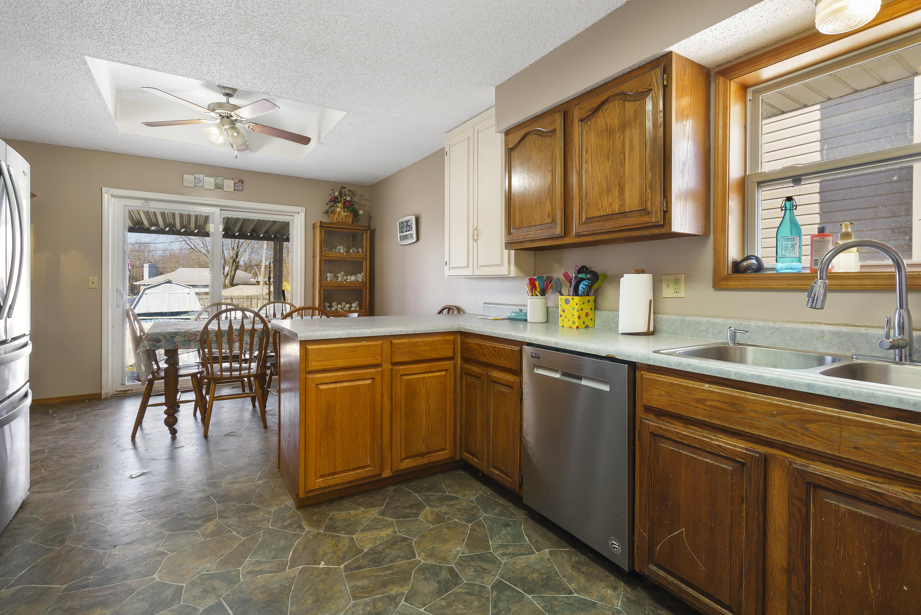 Fieldcrest - Residential