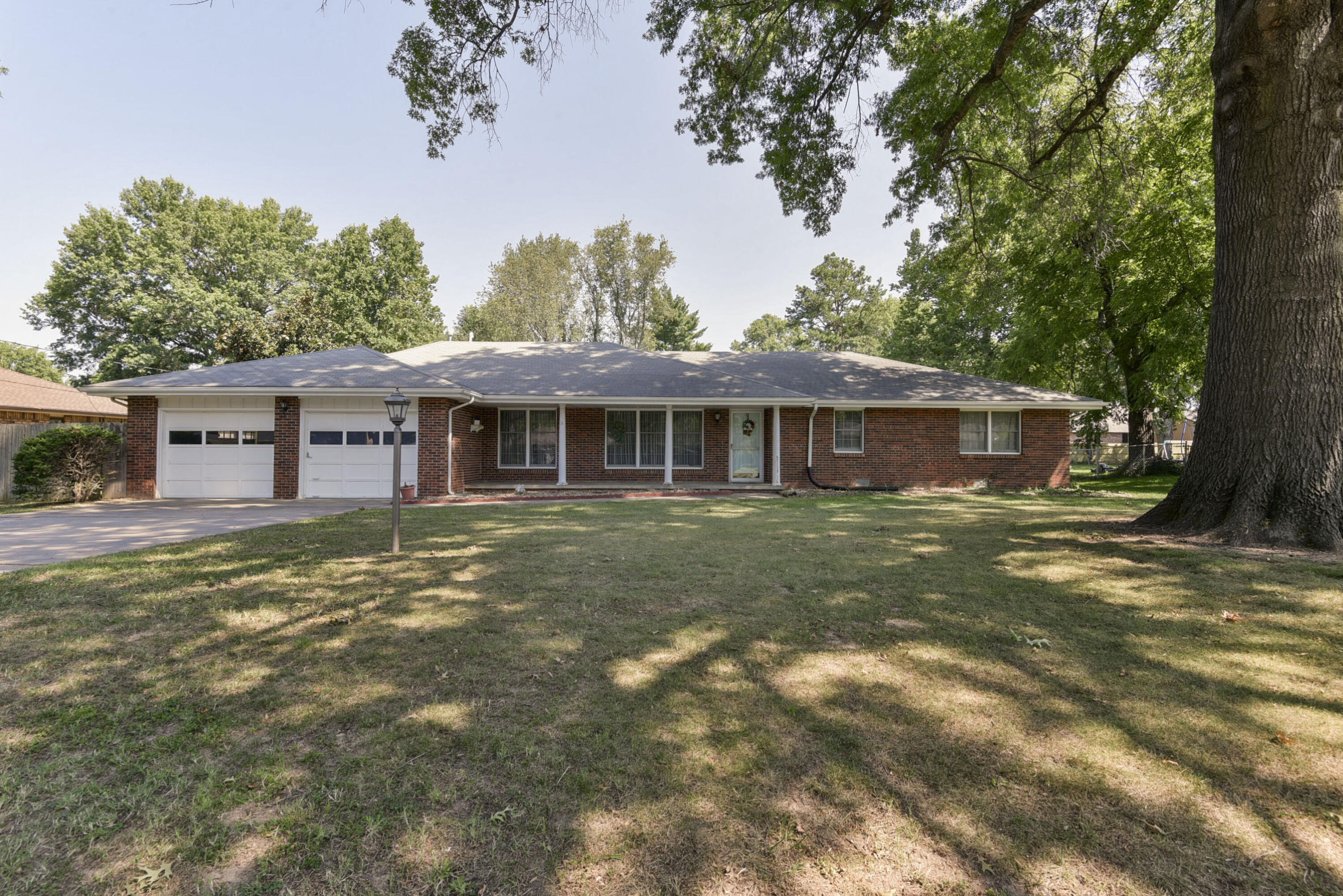 View Nixa, MO 65714 house