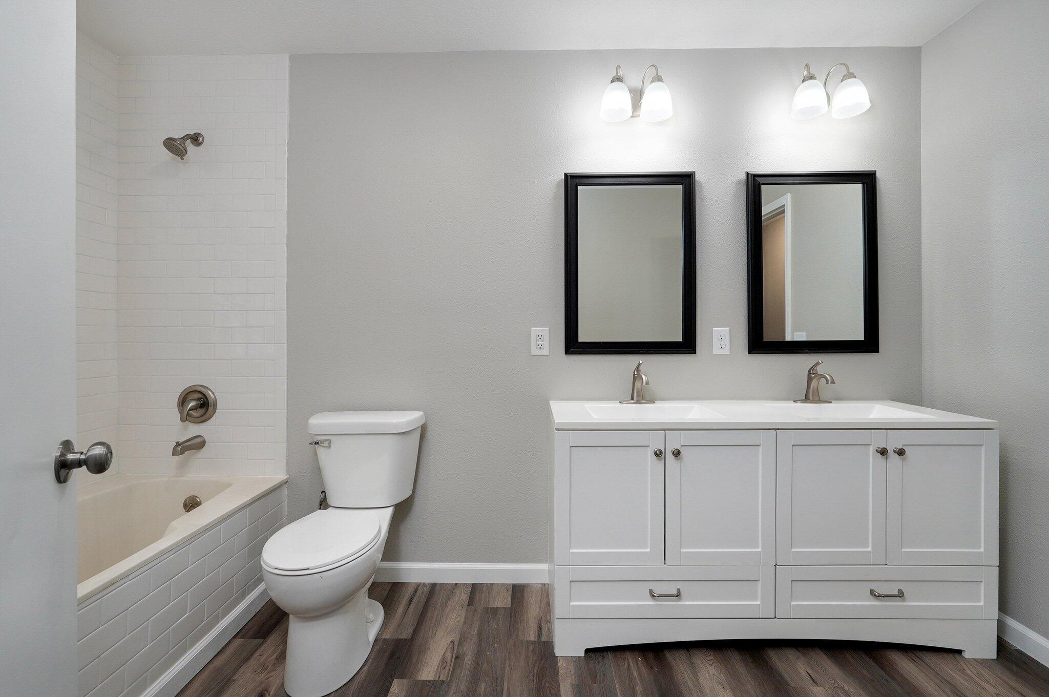 Fair Grove Est - Residential