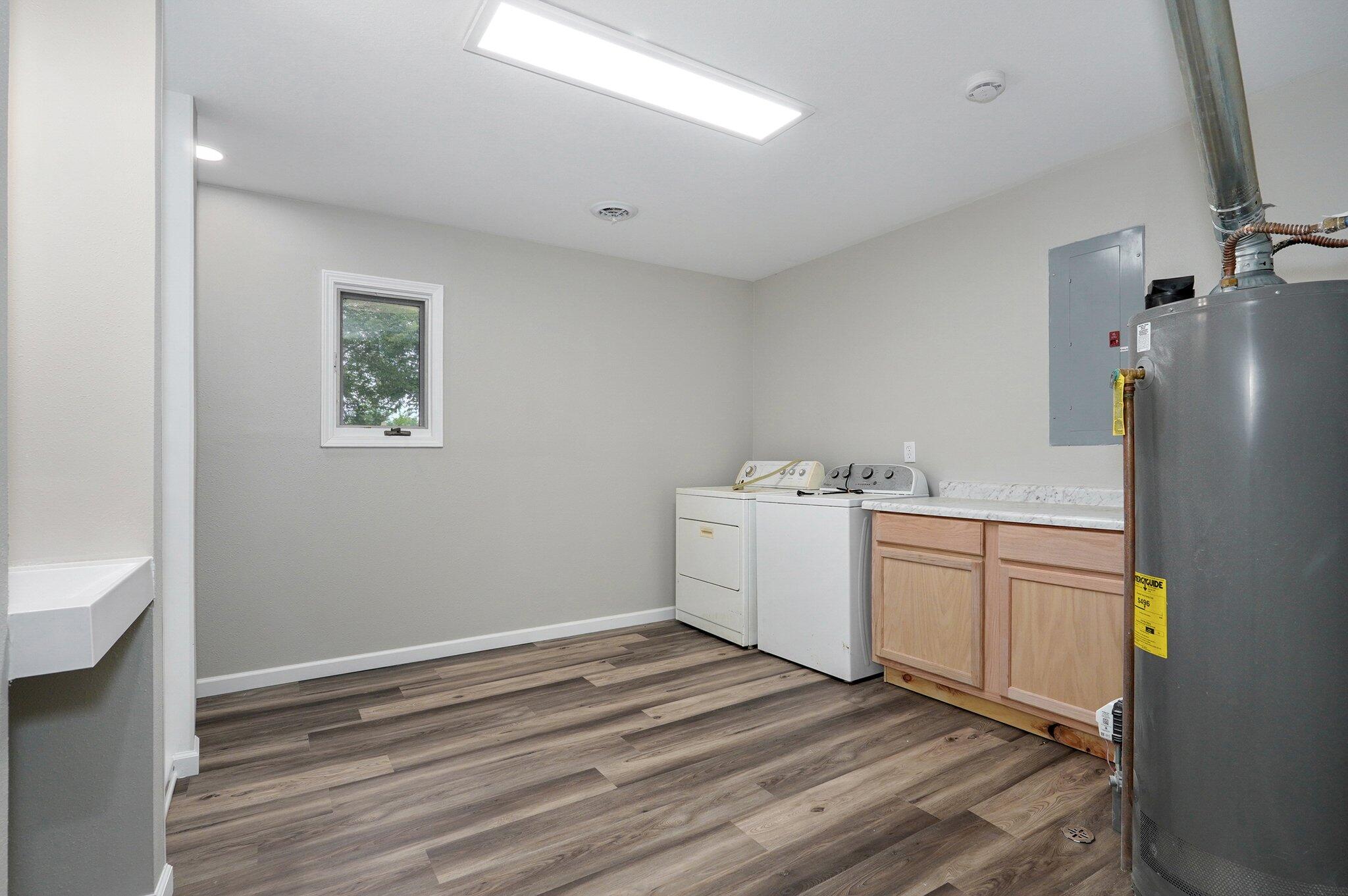 Fair Grove Est - Residential