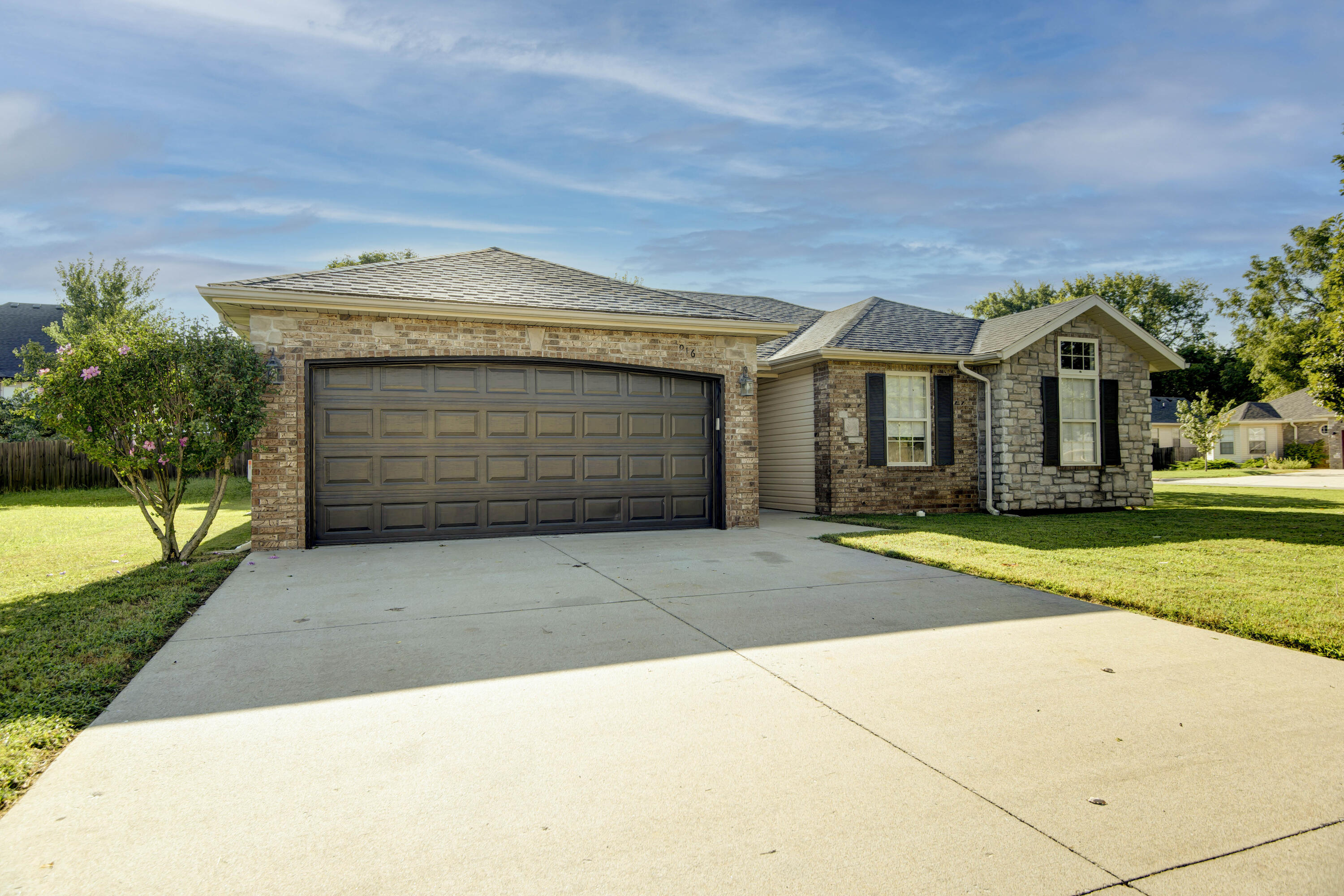 View Republic, MO 65738 house