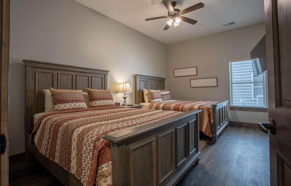 Branson Cove - Residential