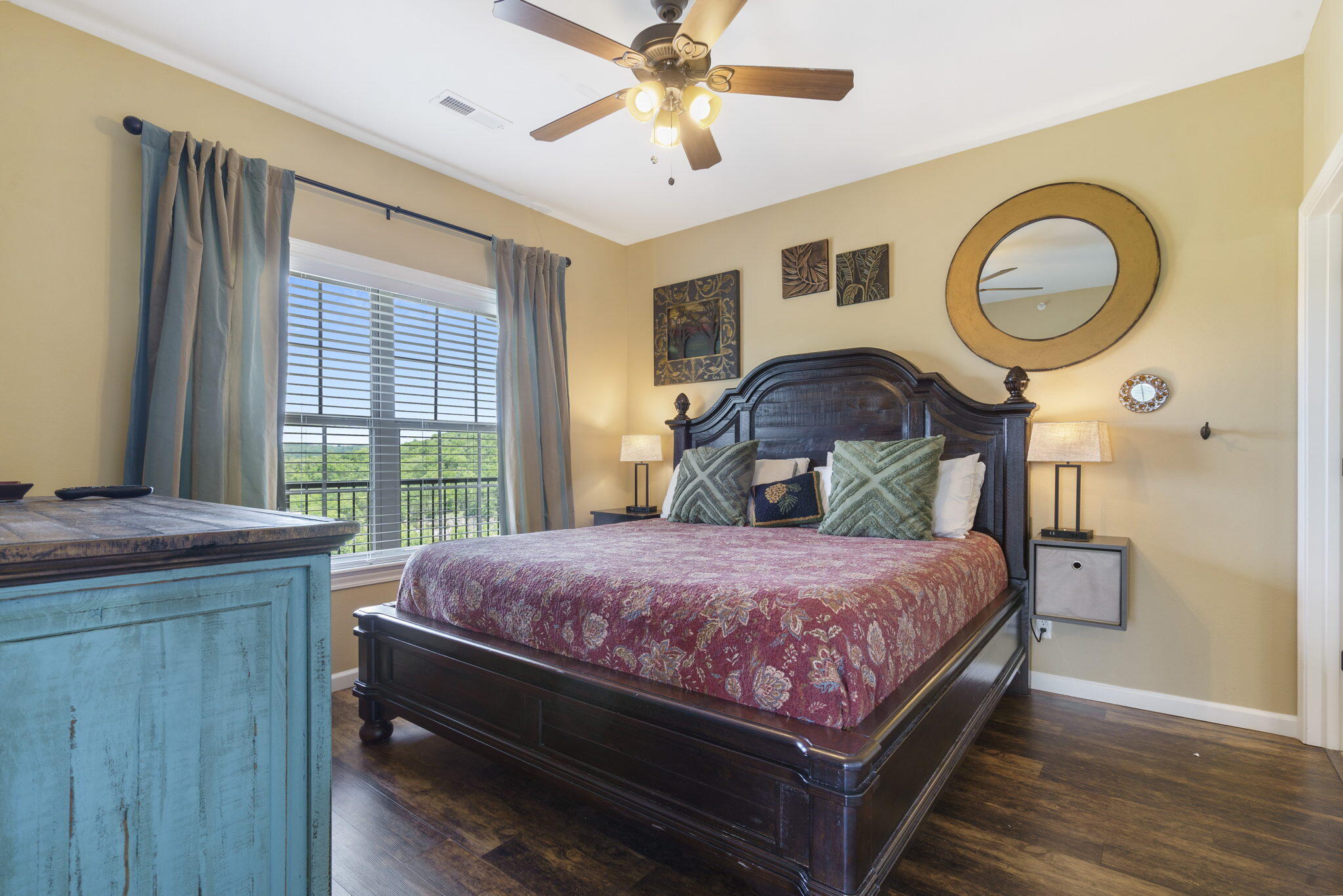 Landing at Eagles Nest - Residential