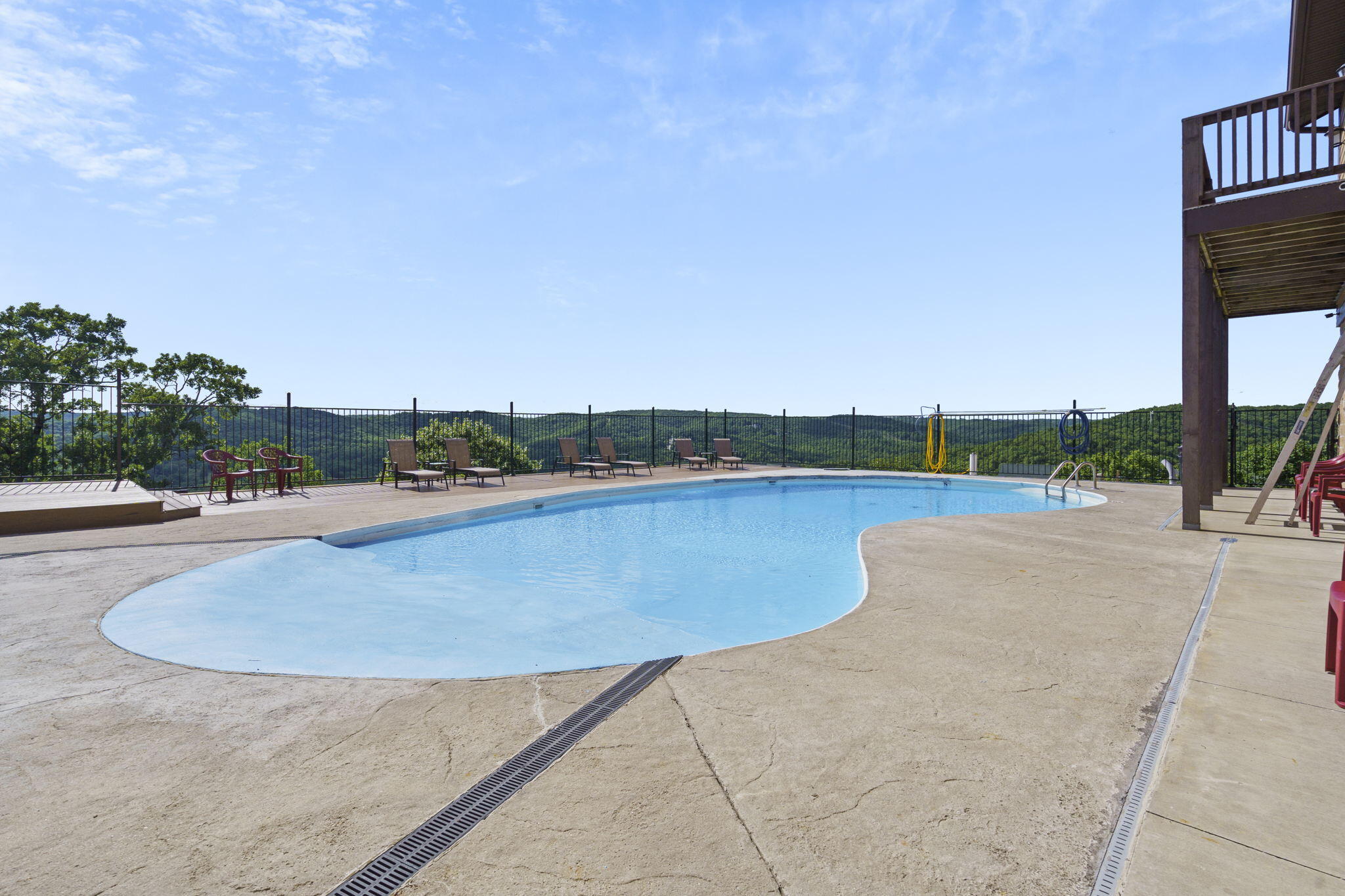 Landing at Eagles Nest - Residential