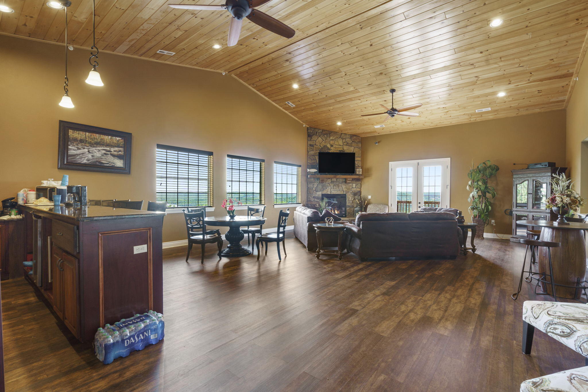 Landing at Eagles Nest - Residential