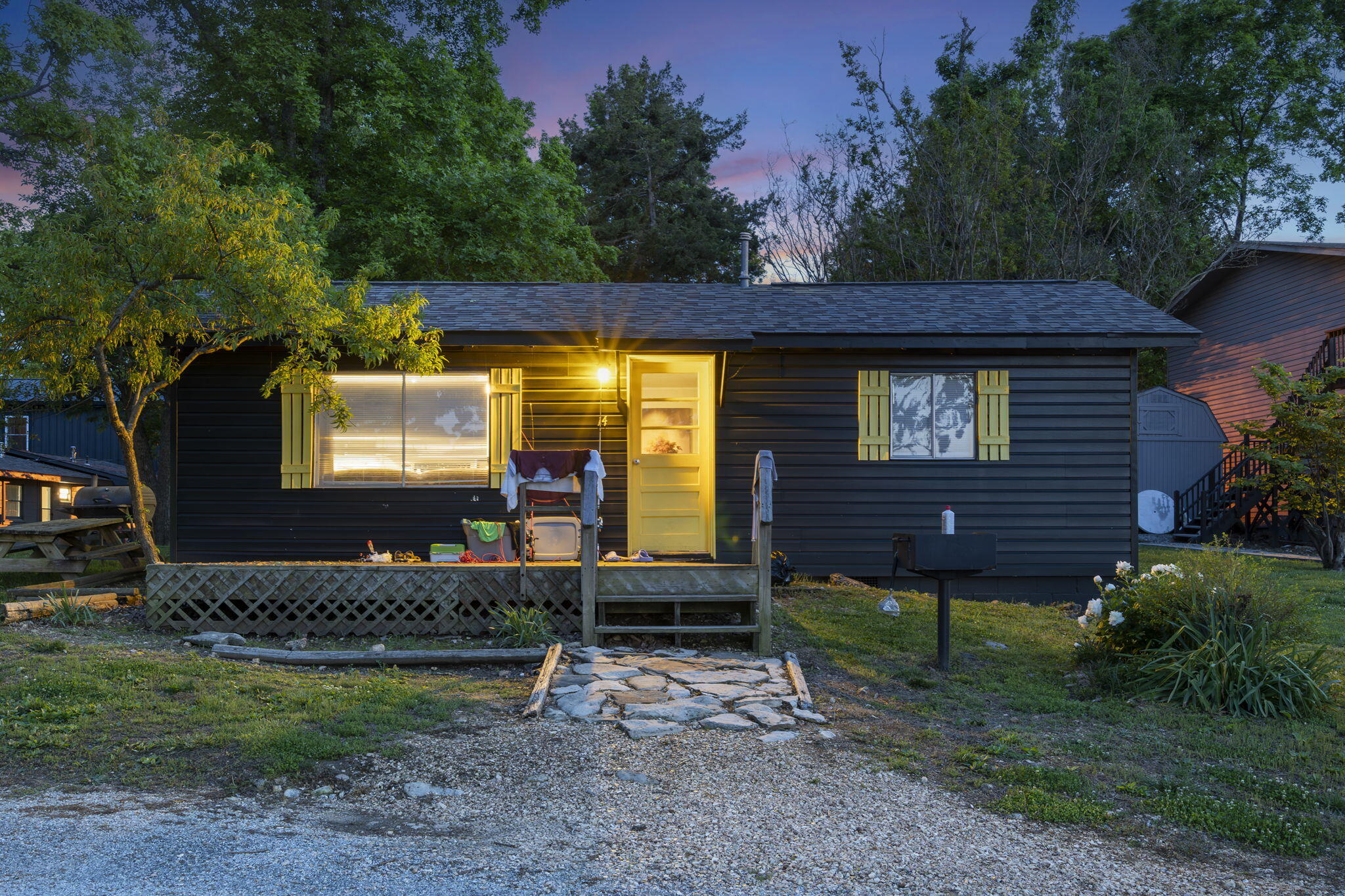 Valley View Beach - Commercial Sale