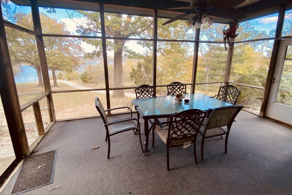 Valley View Beach - Commercial Sale