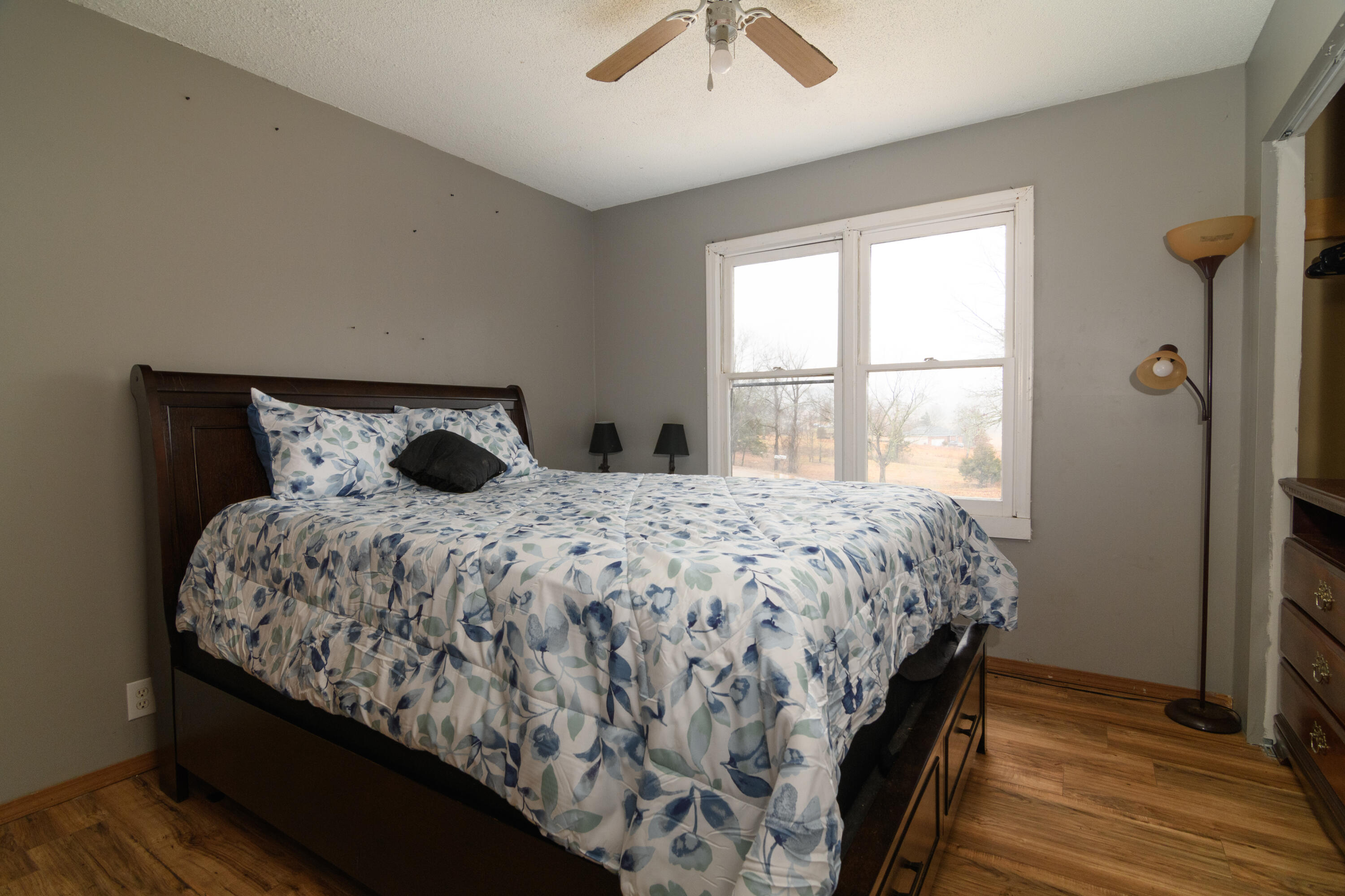 Lake Country Manor - Residential