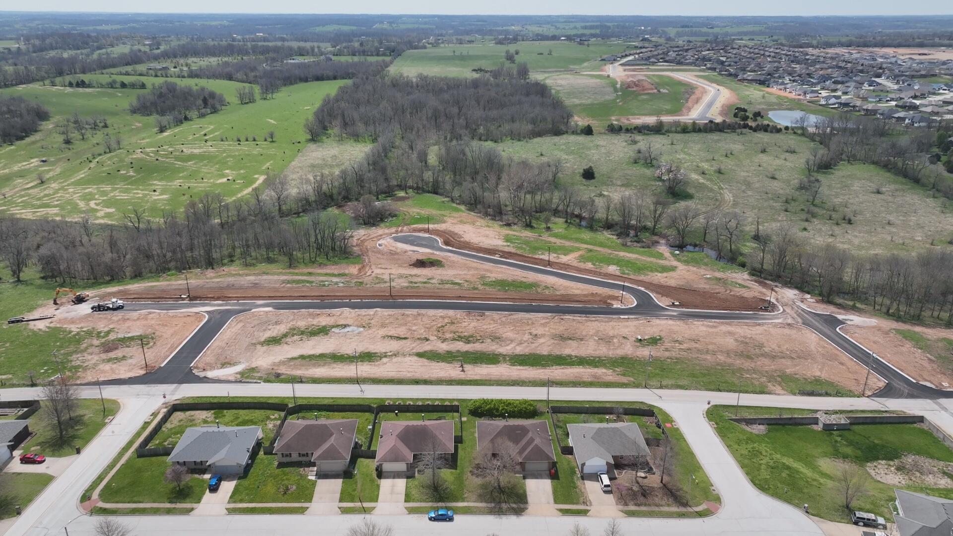 Photo 2 of 3 of 2129 East Will Street land