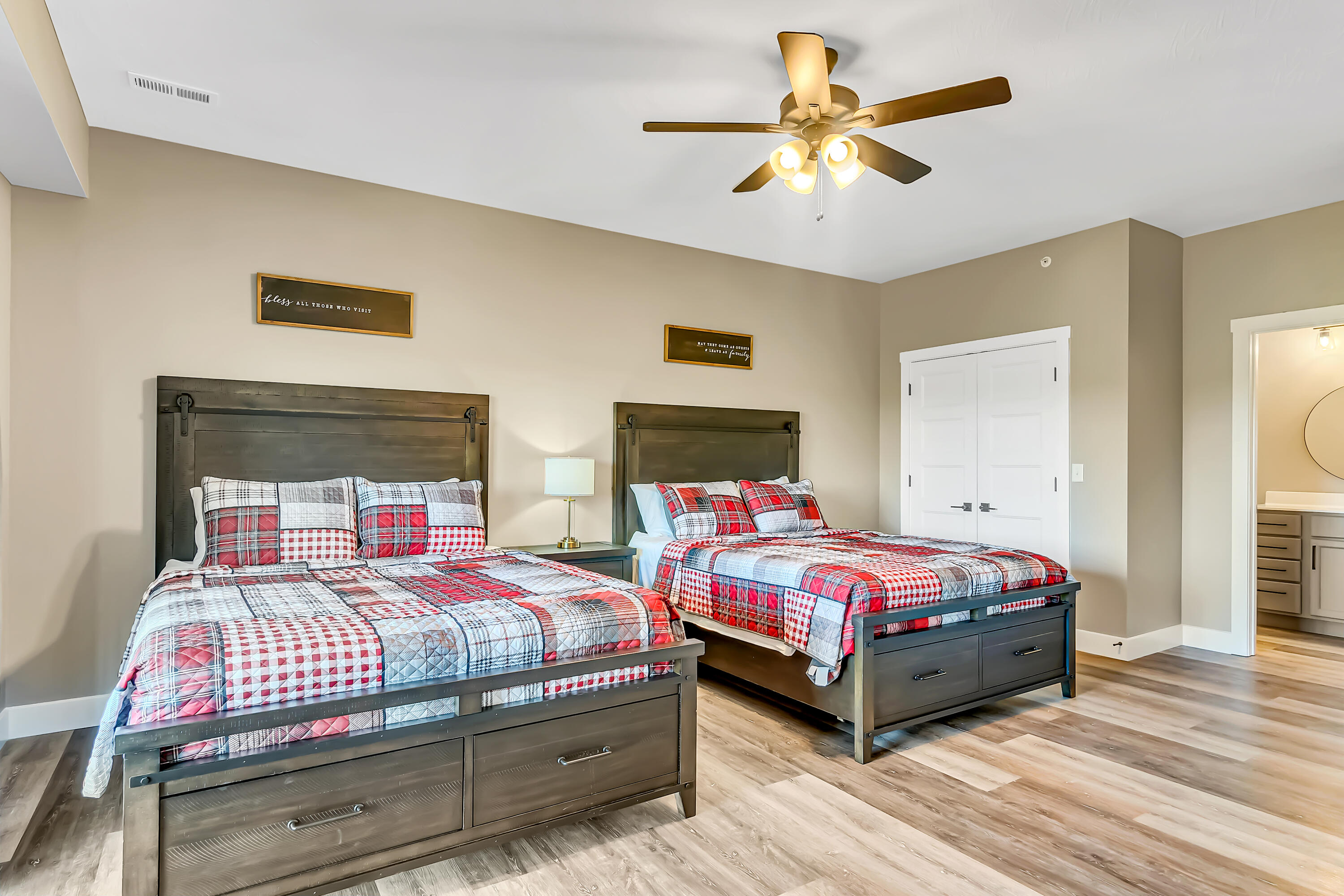Branson Cove - Residential