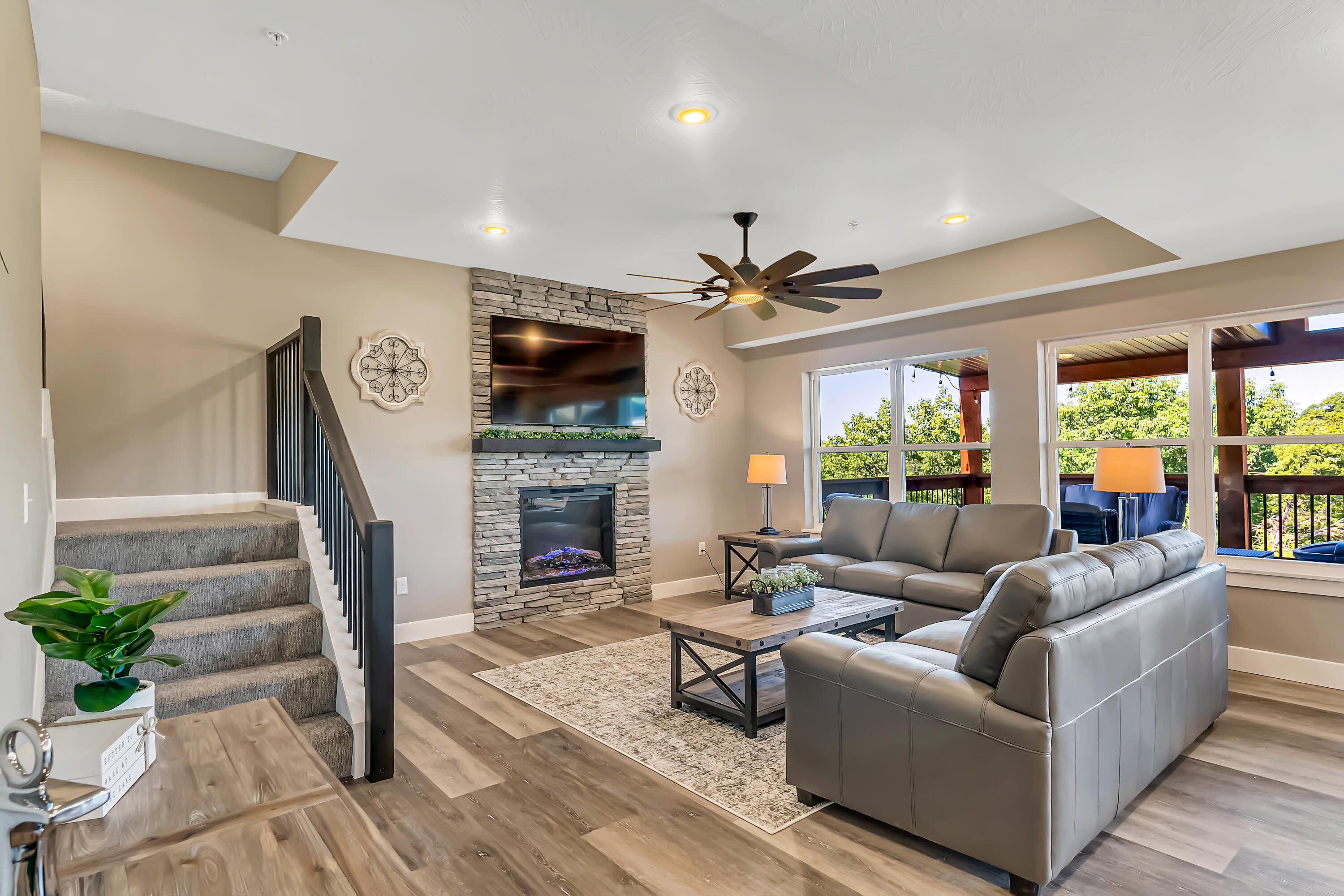 Branson Cove - Residential