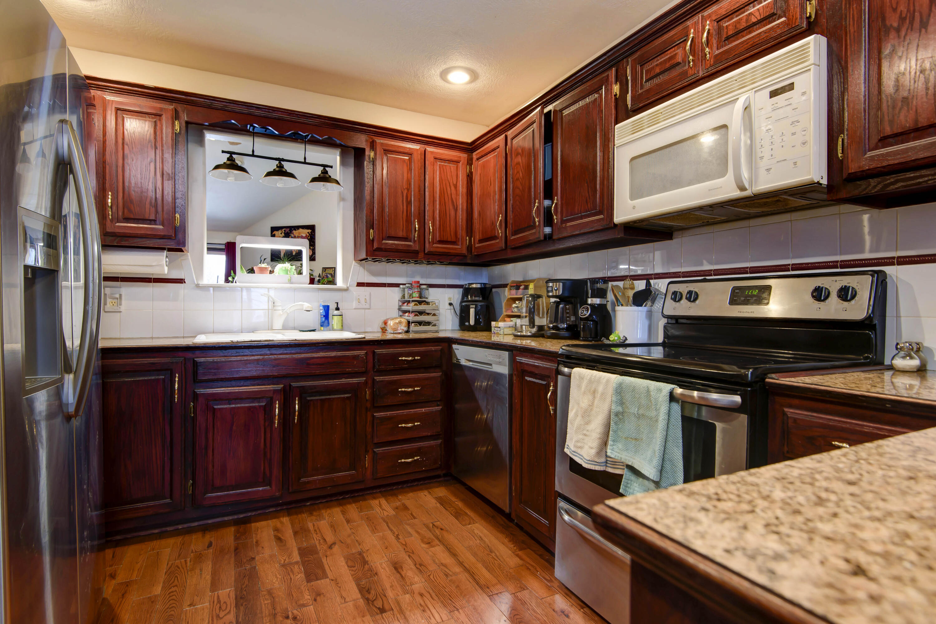 Twelve Oaks Est - Residential