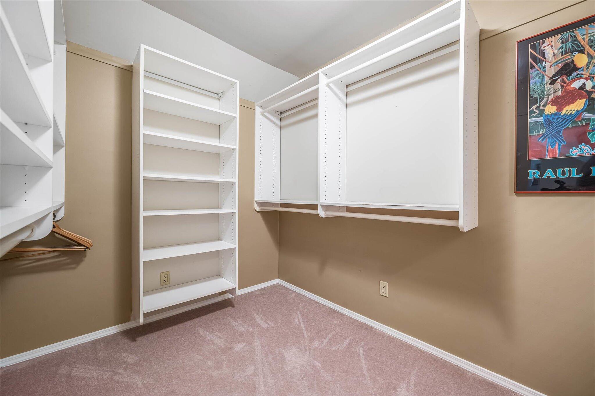 Wildwood Est - Residential