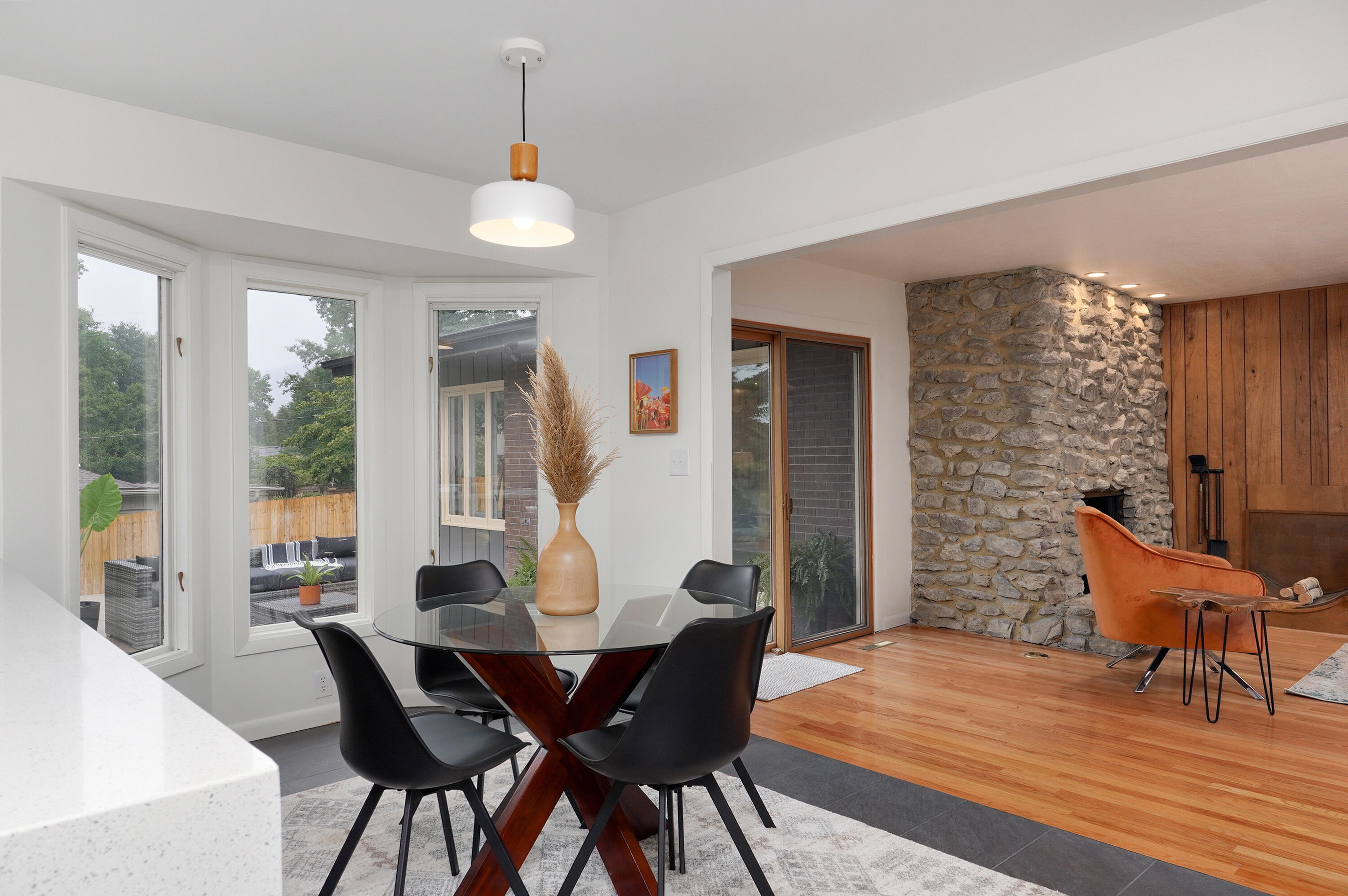 Brentwood So - Residential