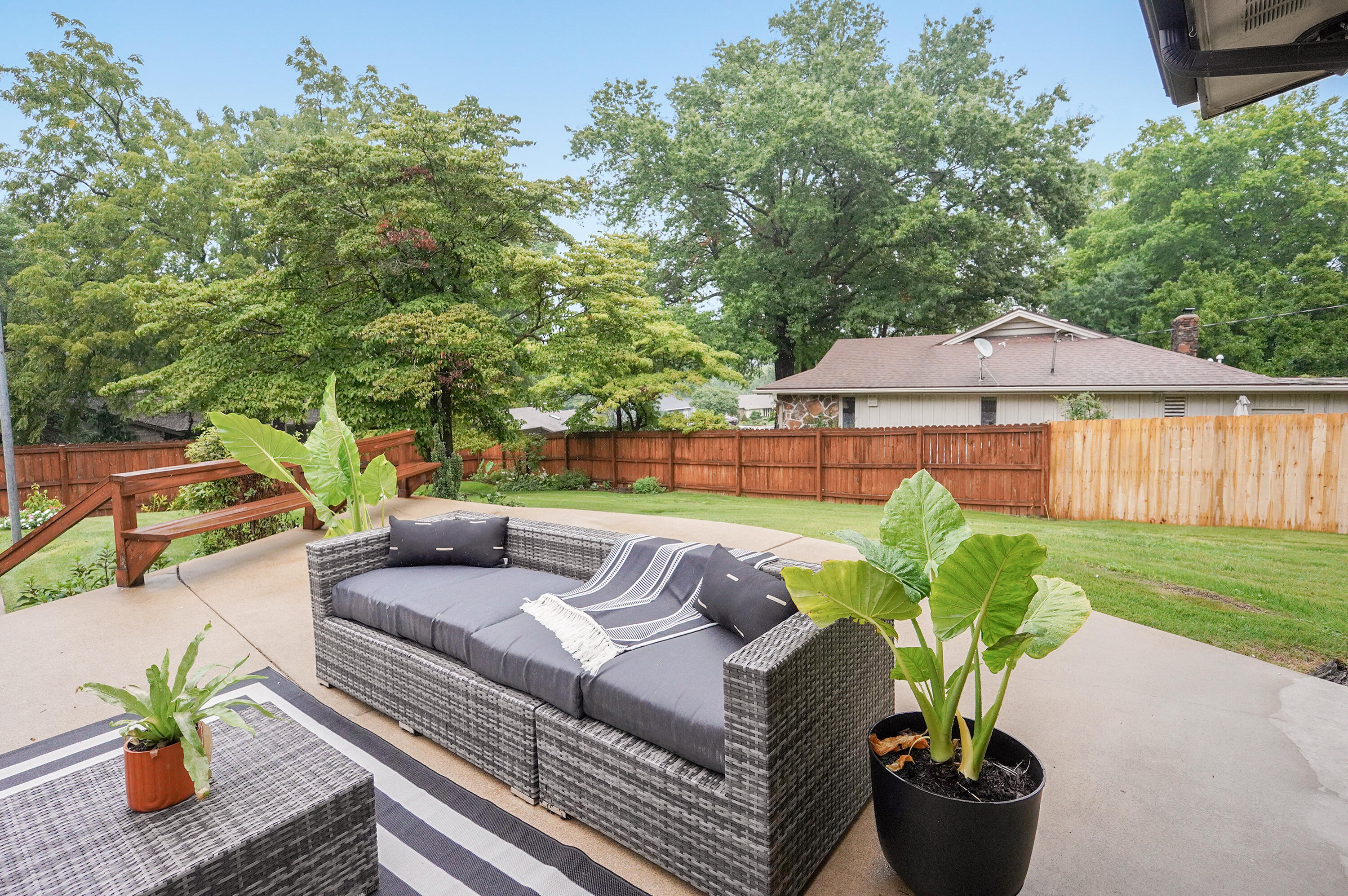 Brentwood So - Residential