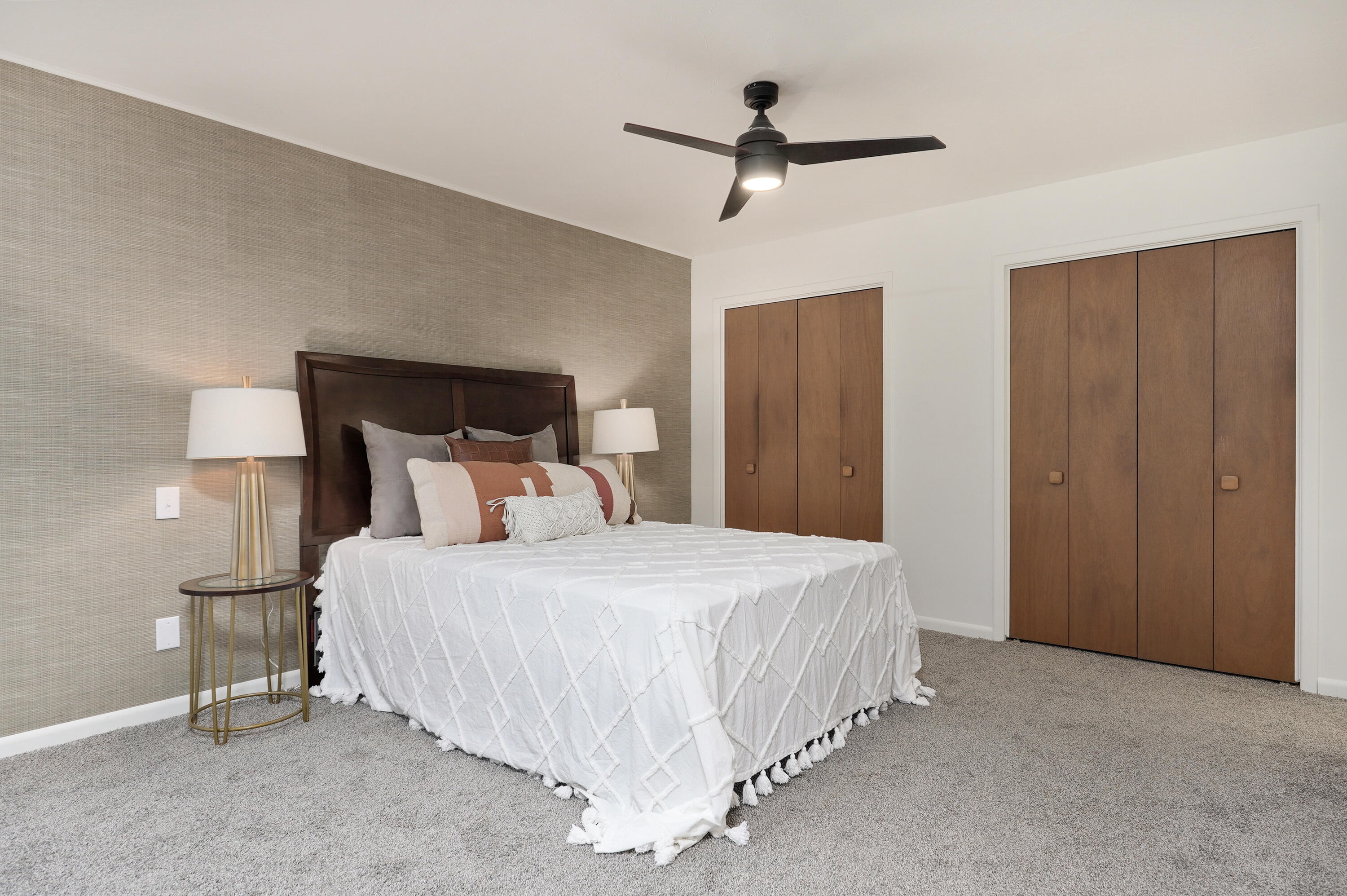 Brentwood So - Residential