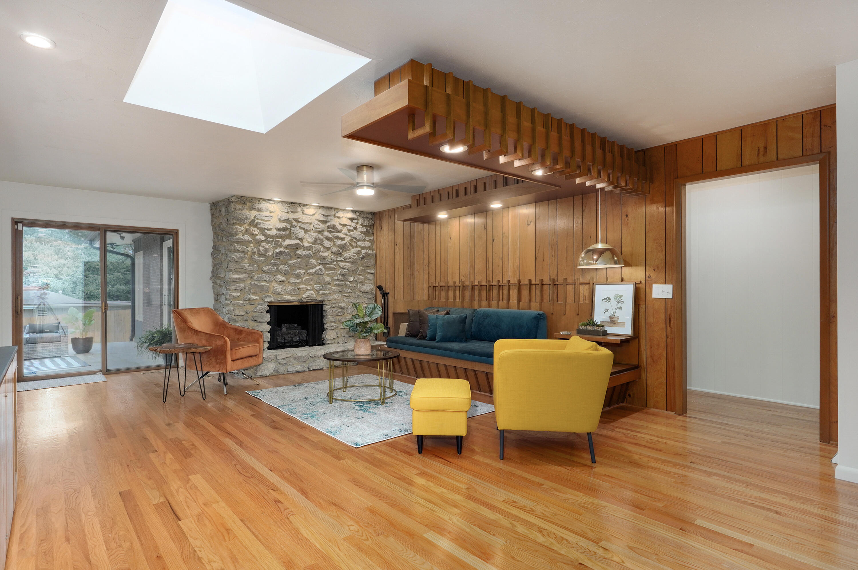 Brentwood So - Residential