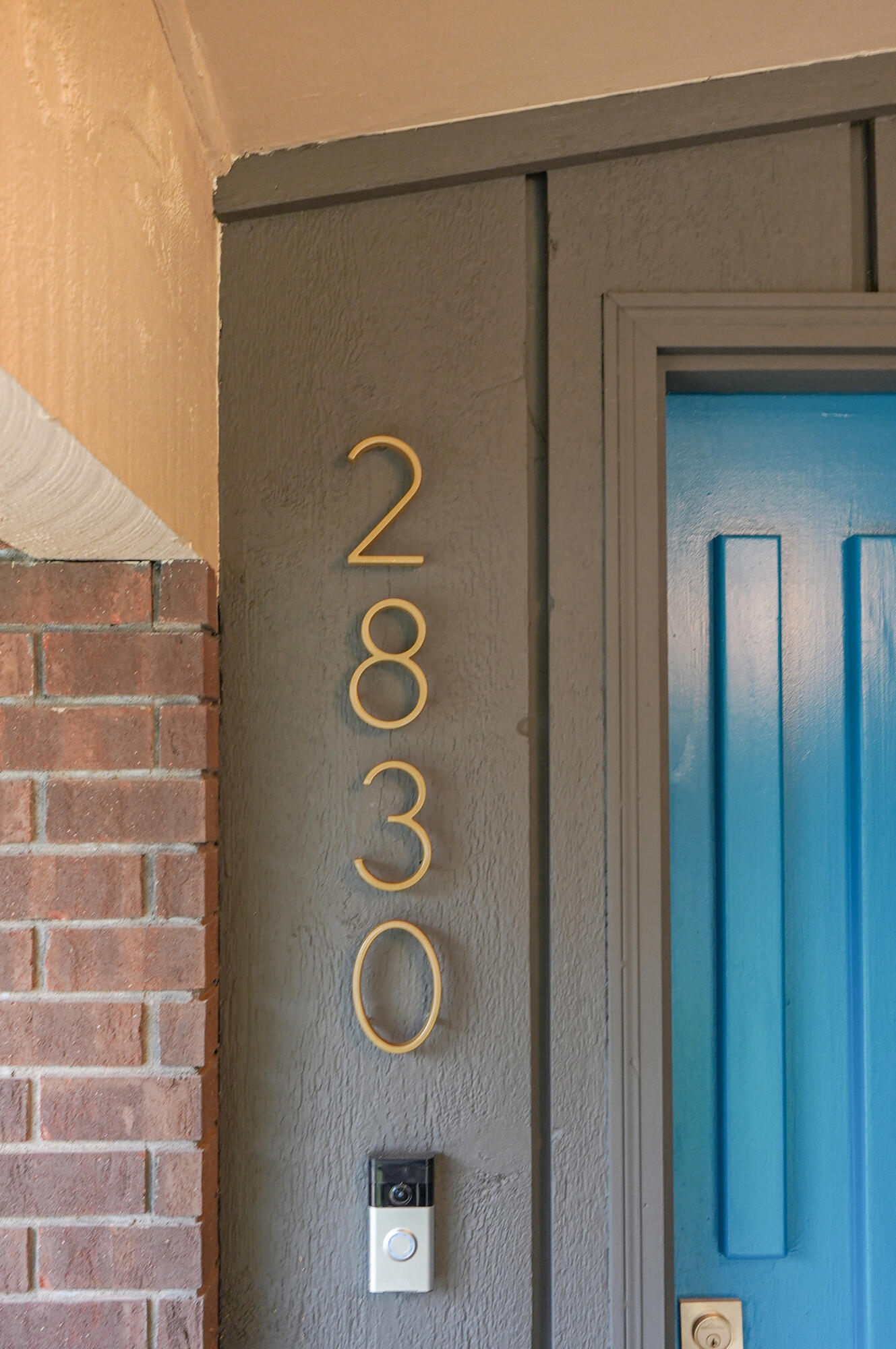 Brentwood So - Residential
