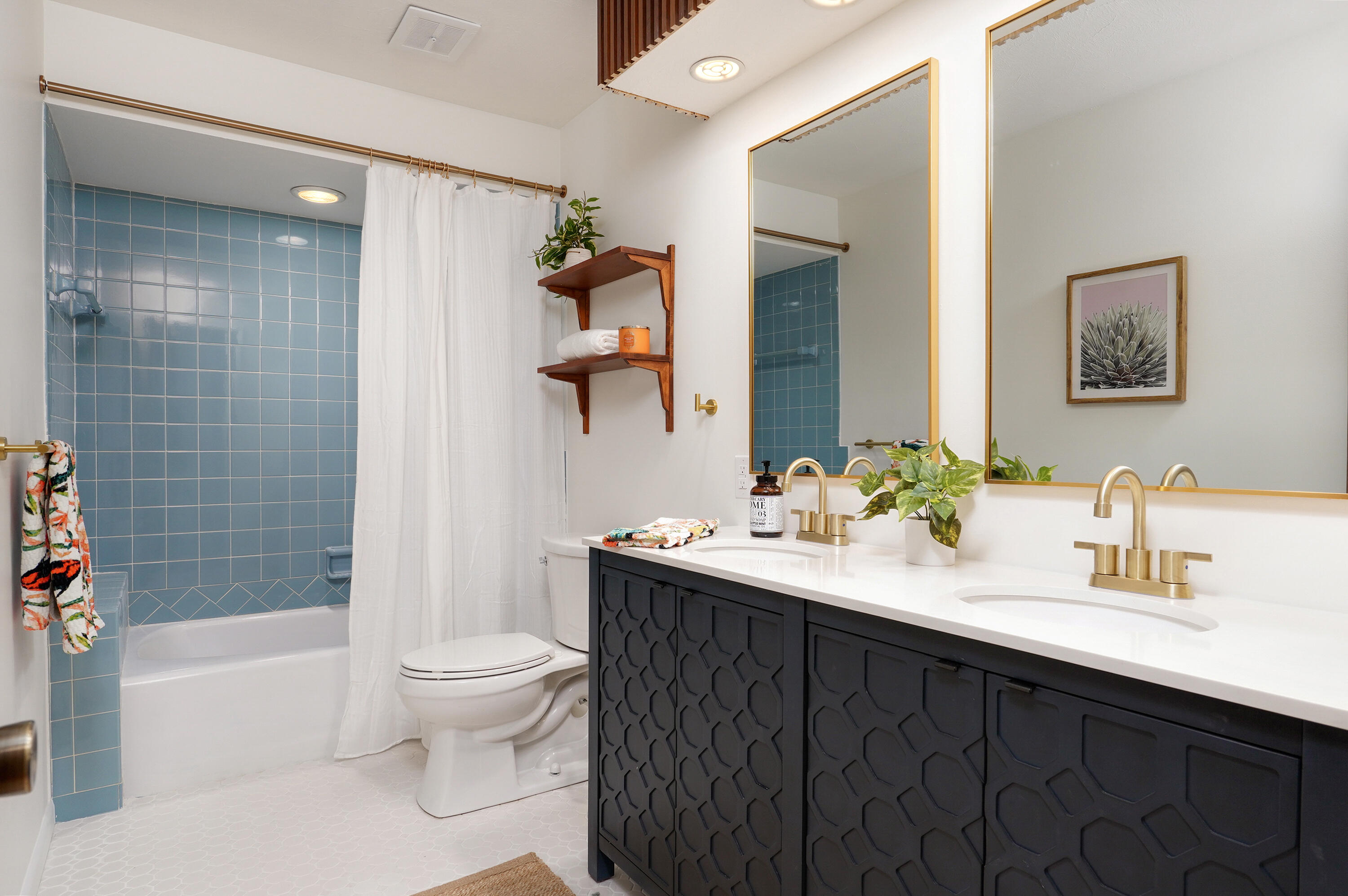 Brentwood So - Residential