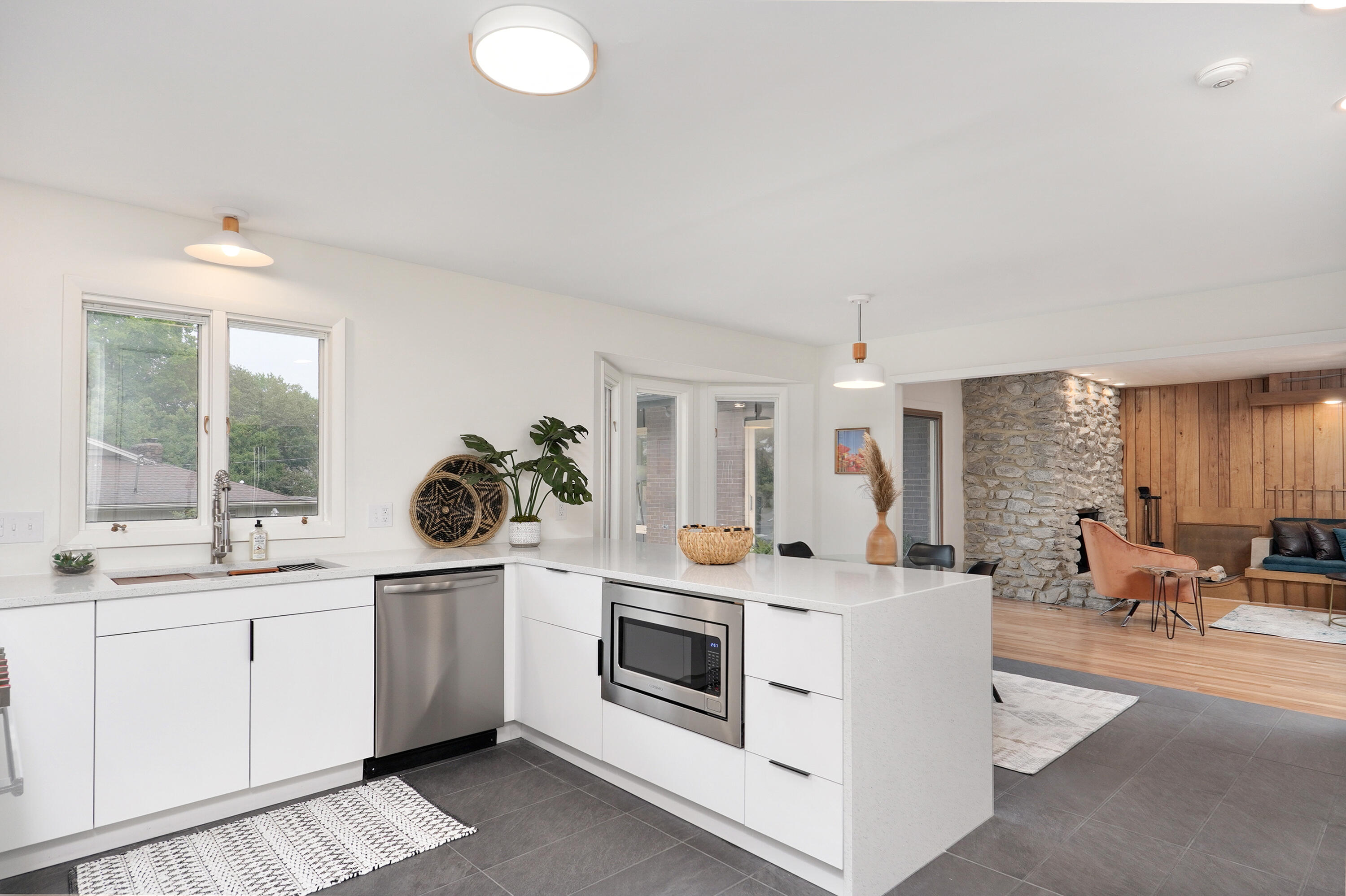 Brentwood So - Residential