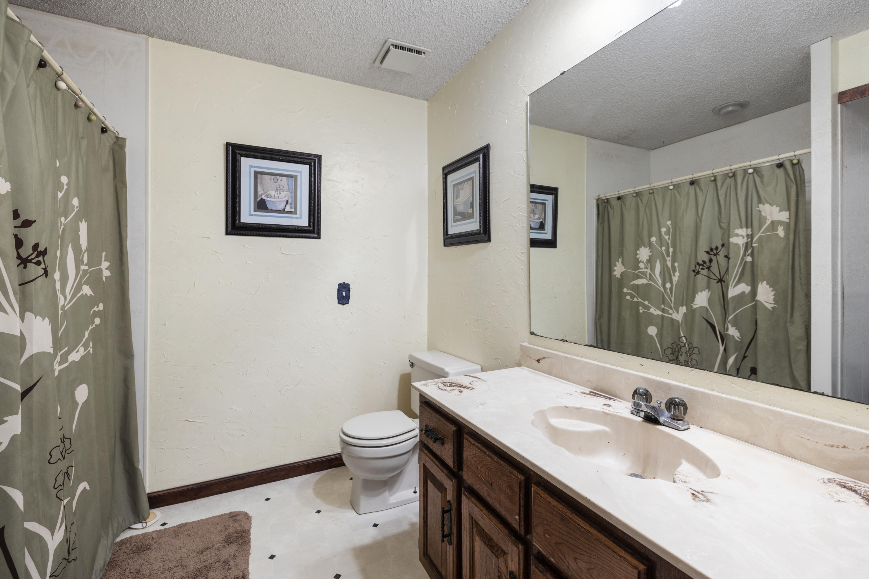 Glendale Ests - Residential