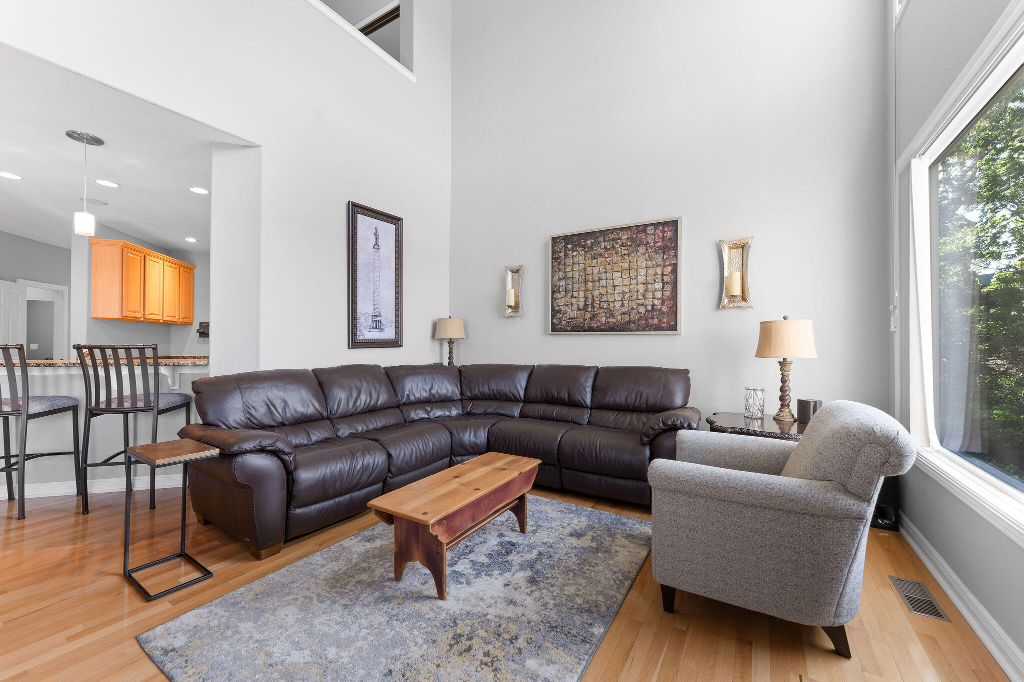 Emerald Point Villas - Residential