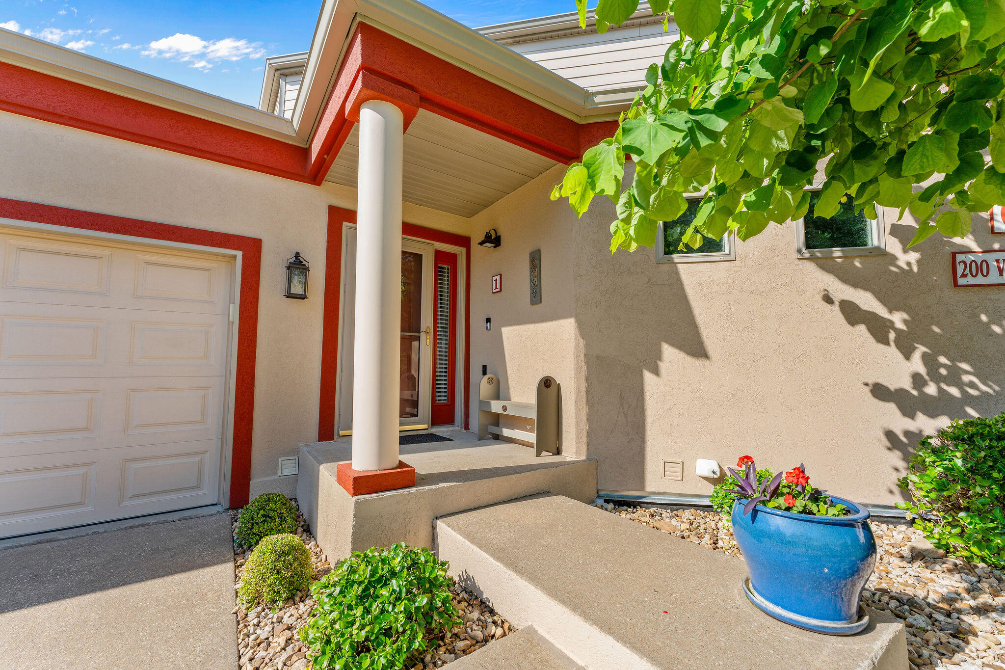 Emerald Point Villas - Residential