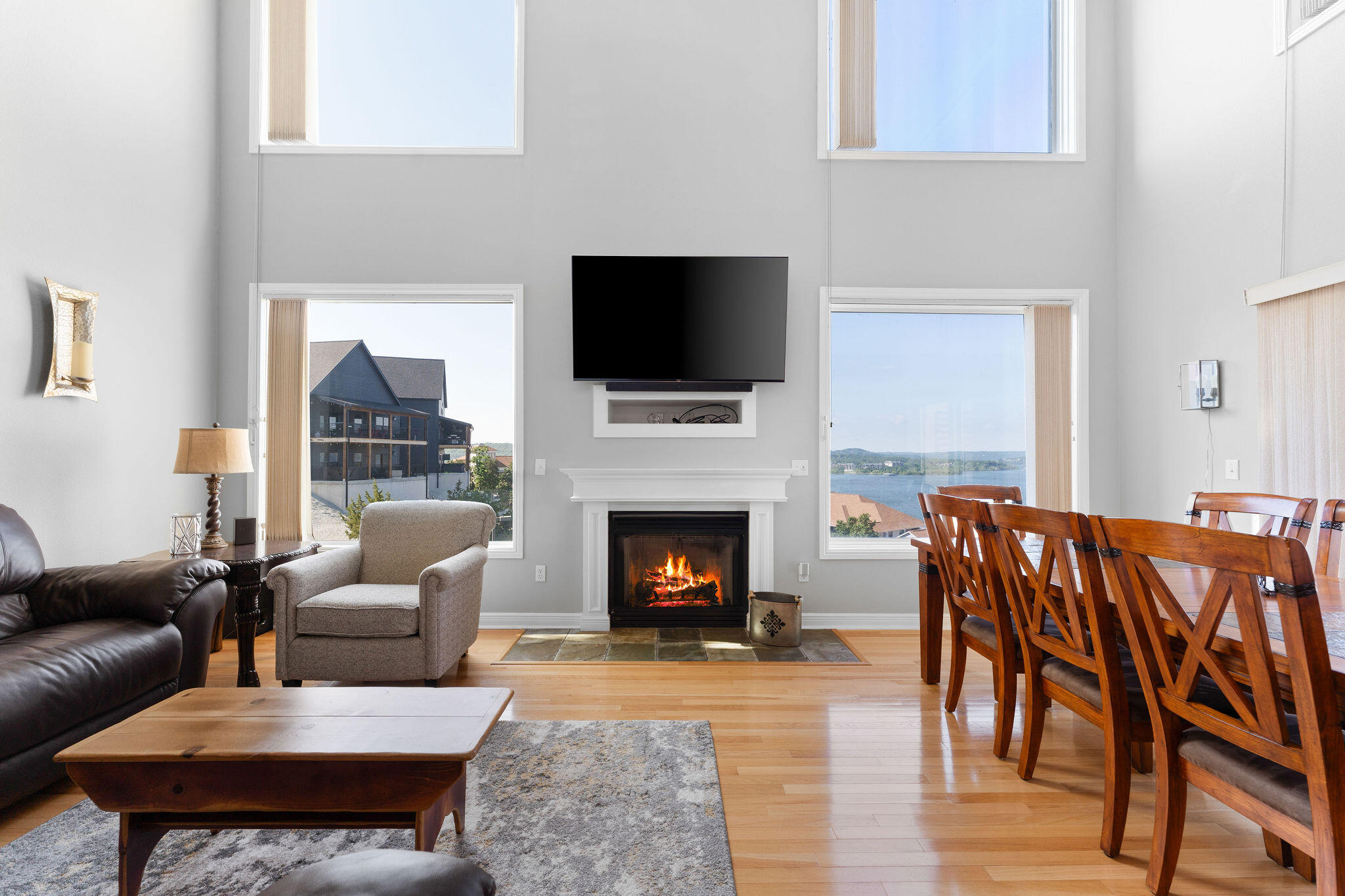 Emerald Point Villas - Residential