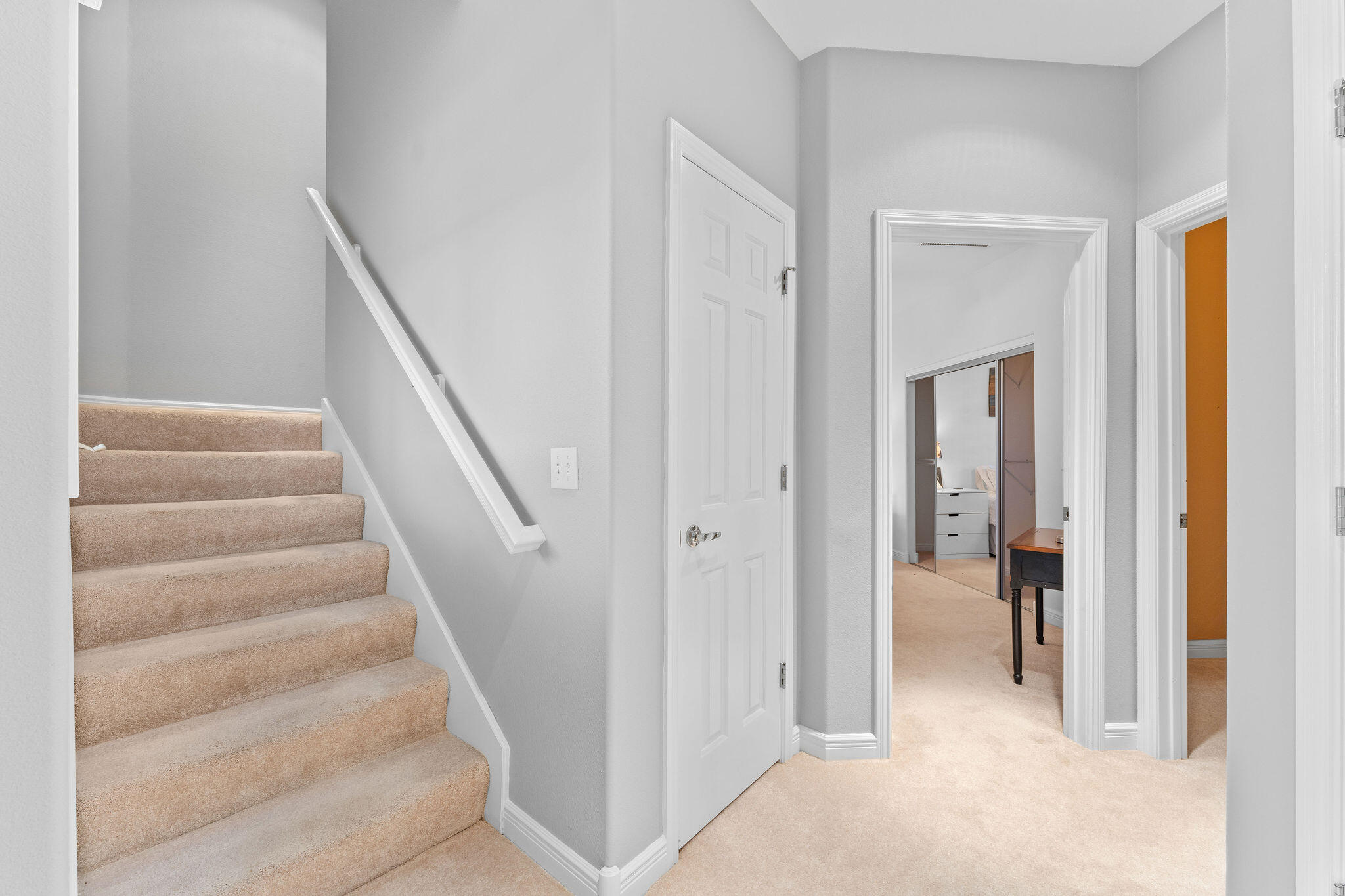 Emerald Point Villas - Residential
