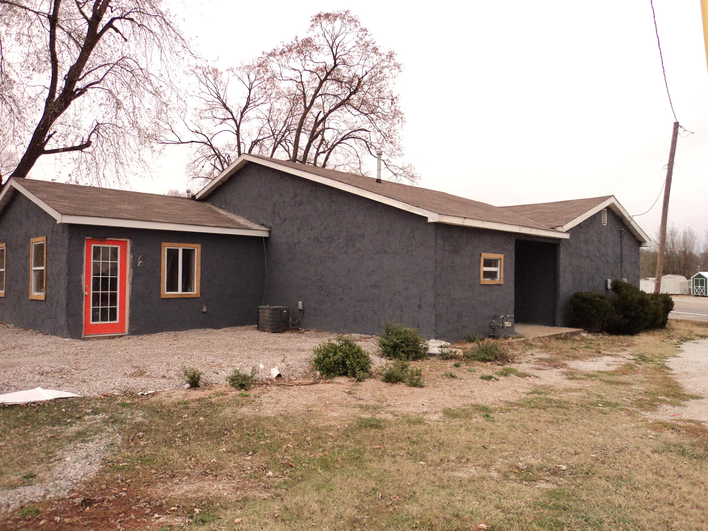 1840 sq.ft. home. Newer roof and stucco siding, could be 2 or 3 bedroom, 1 1/2 bath. Home needs to be finished. Materials are there to finish the home. To include flooring, sheet rock and ship lap.