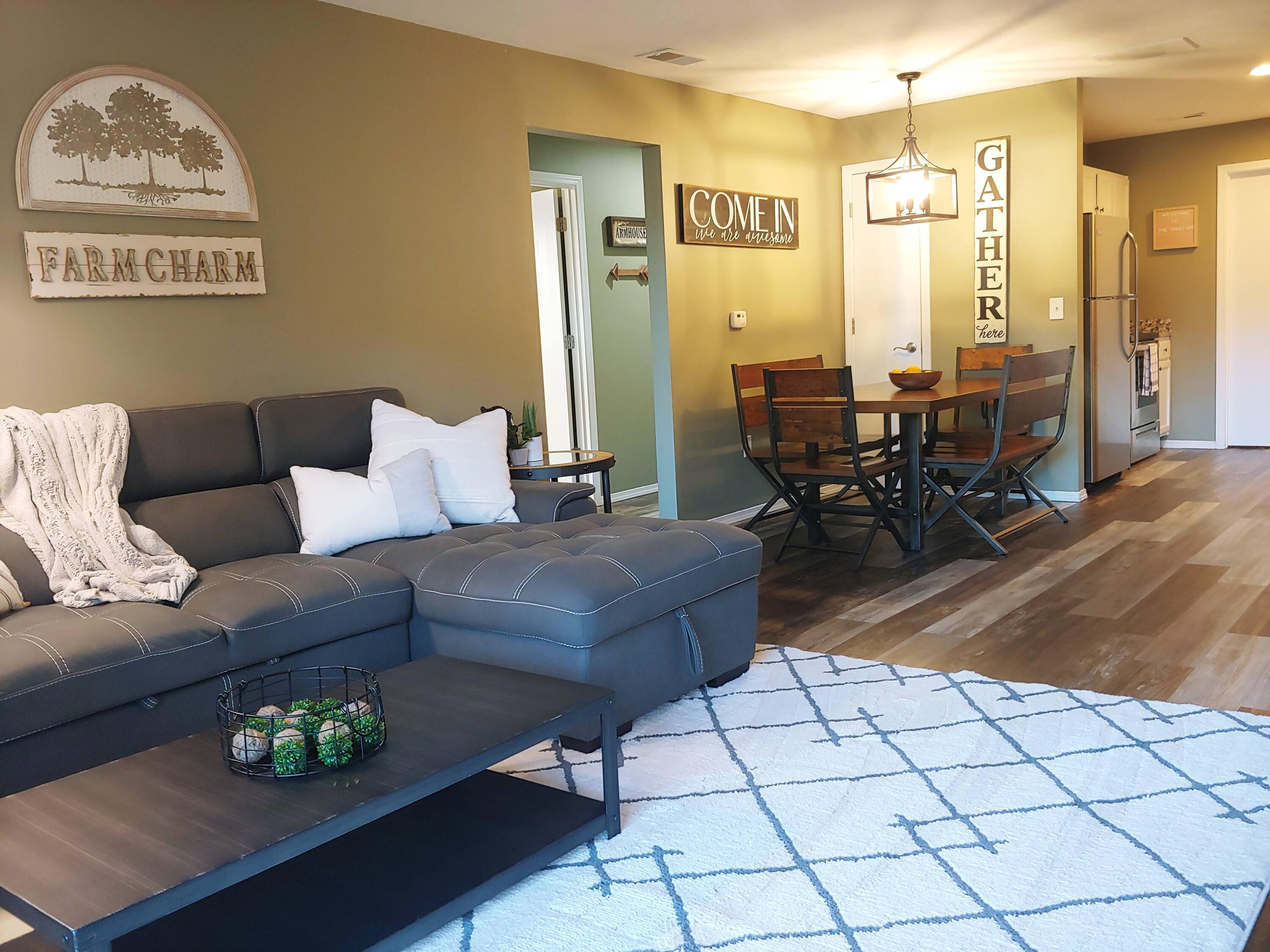 The Vineyard Condominiums - Residential