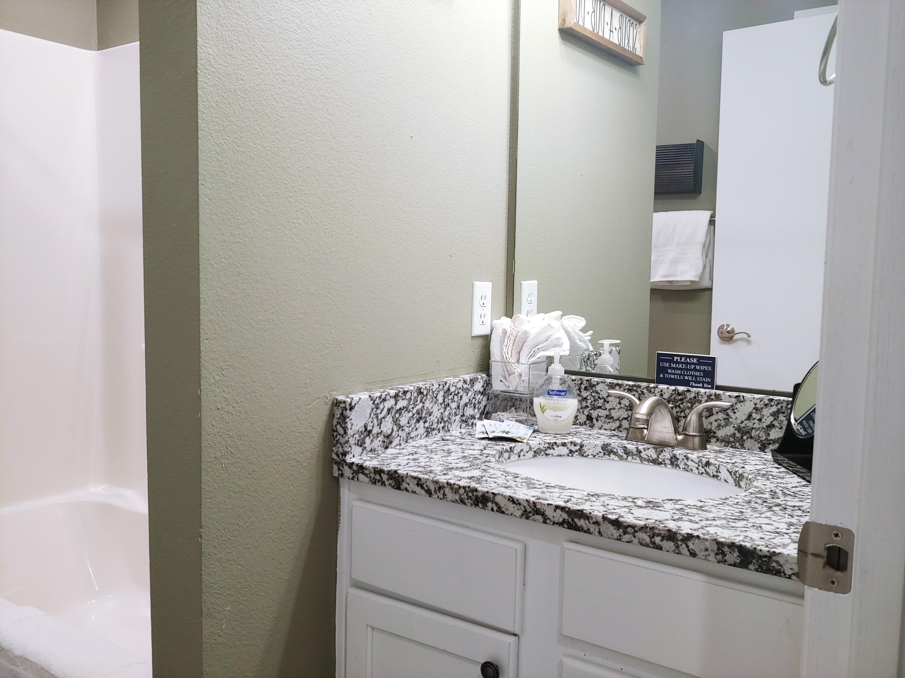 The Vineyard Condominiums - Residential