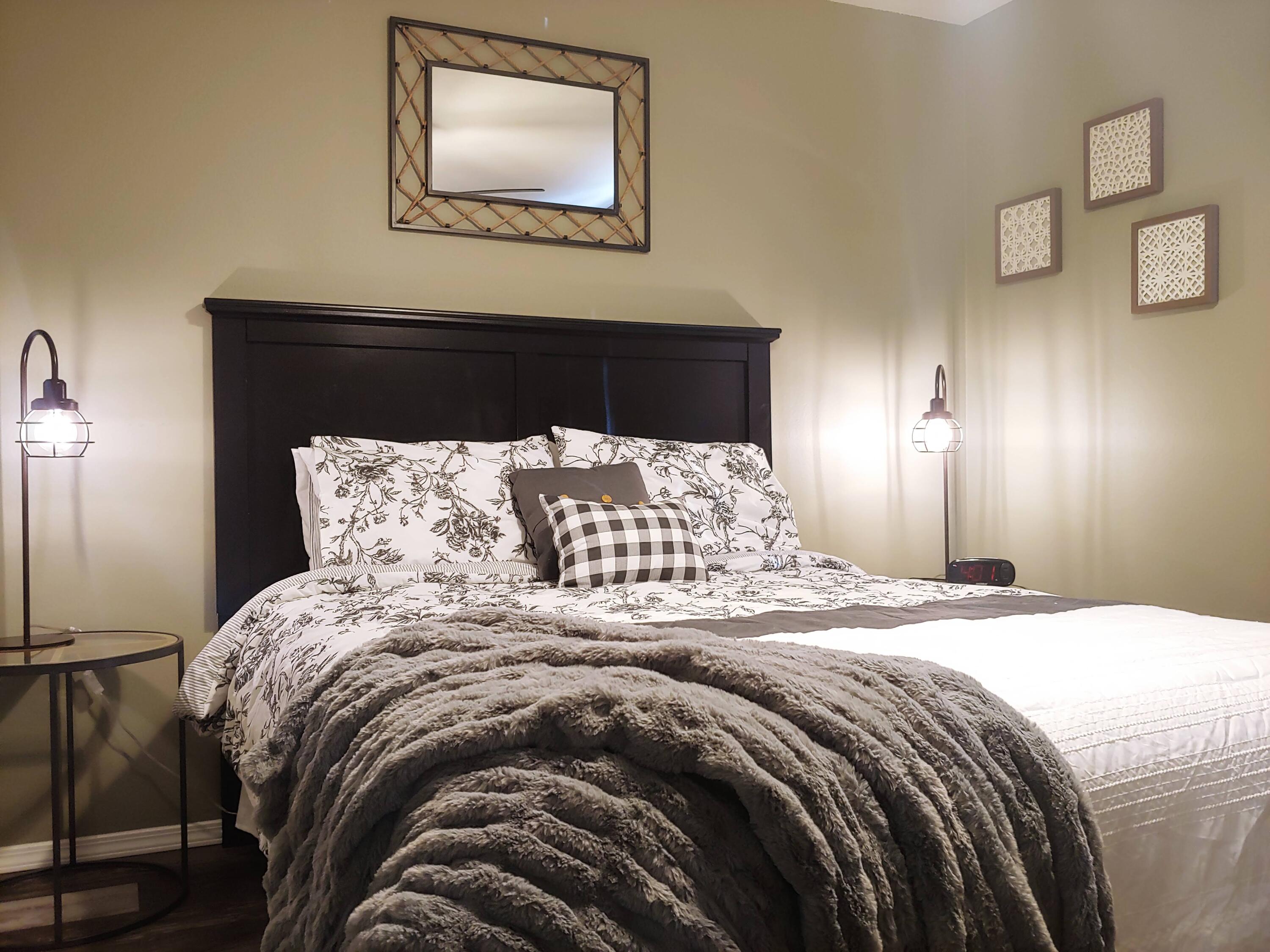 The Vineyard Condominiums - Residential