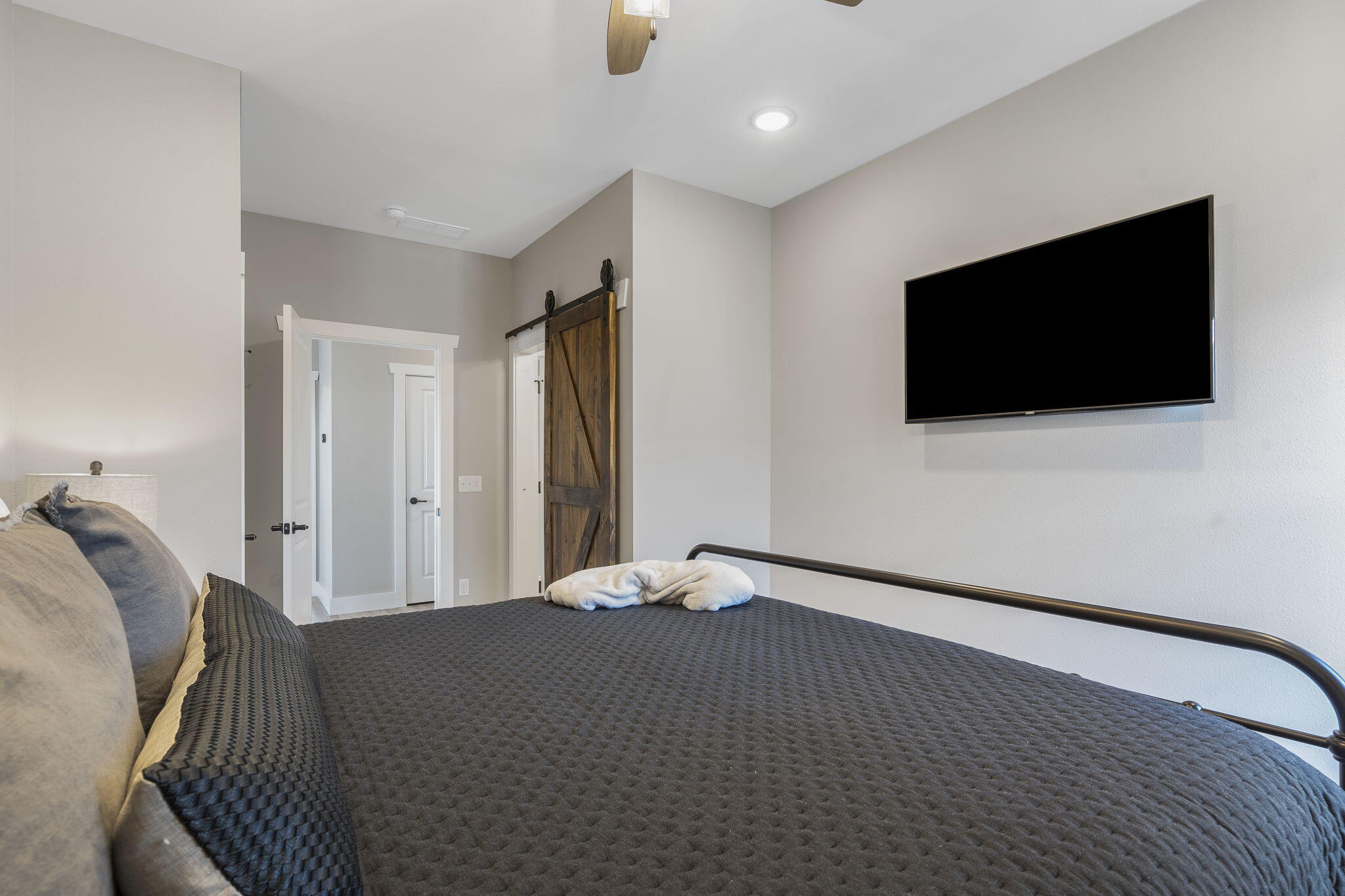 Crowne View Estates - Residential