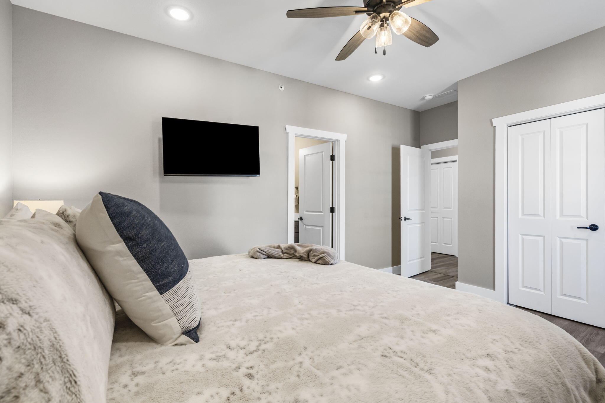 Crowne View Estates - Residential