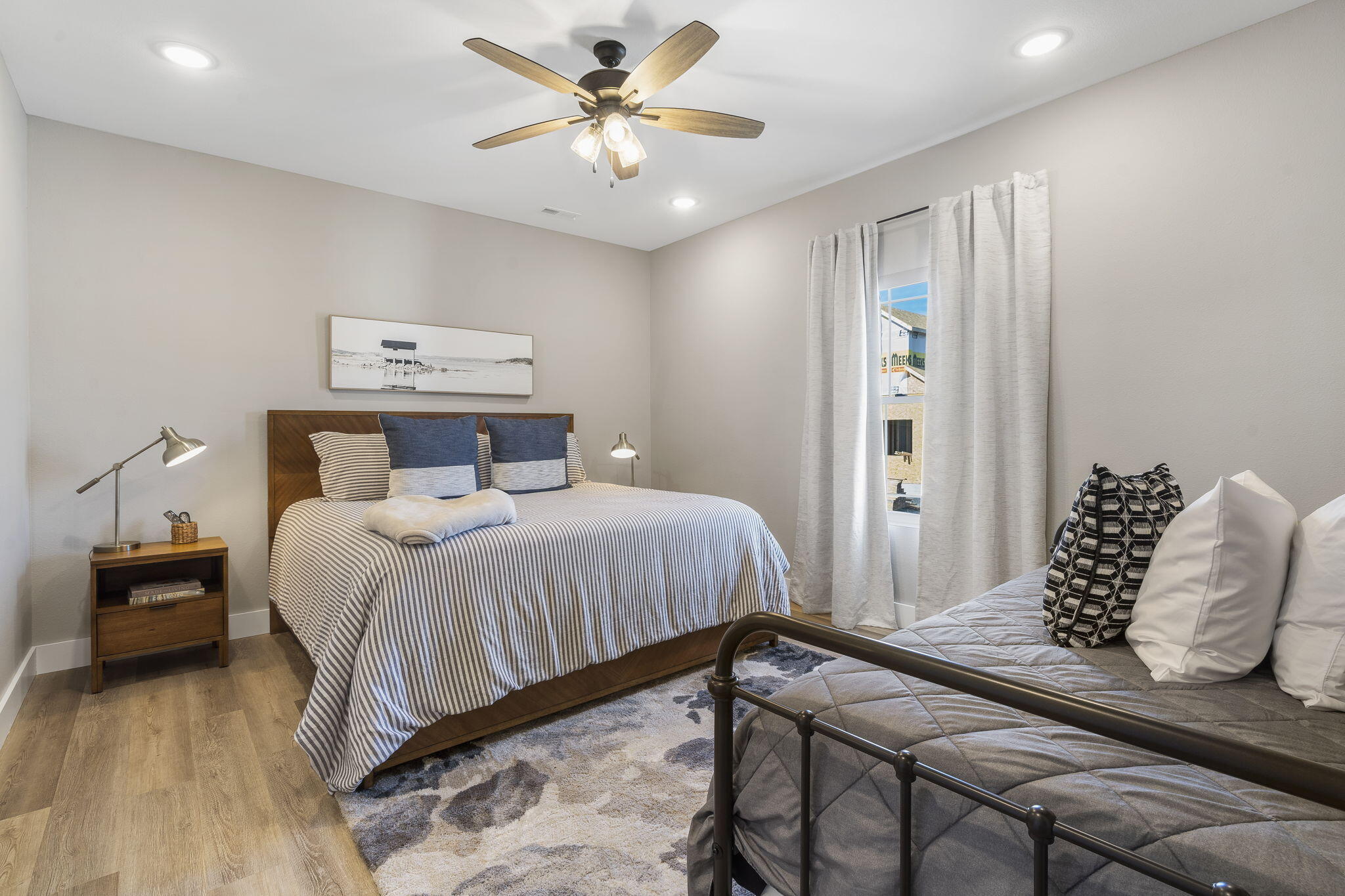 Crowne View Estates - Residential