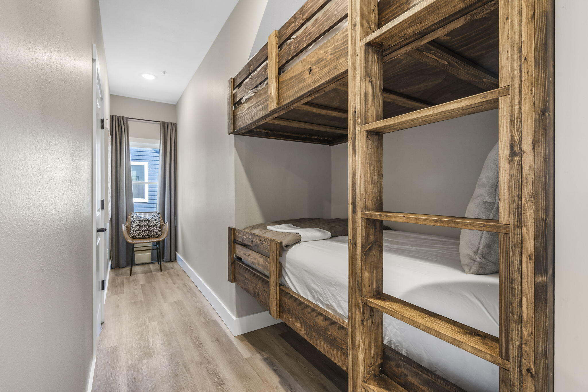 Crowne View Estates - Residential