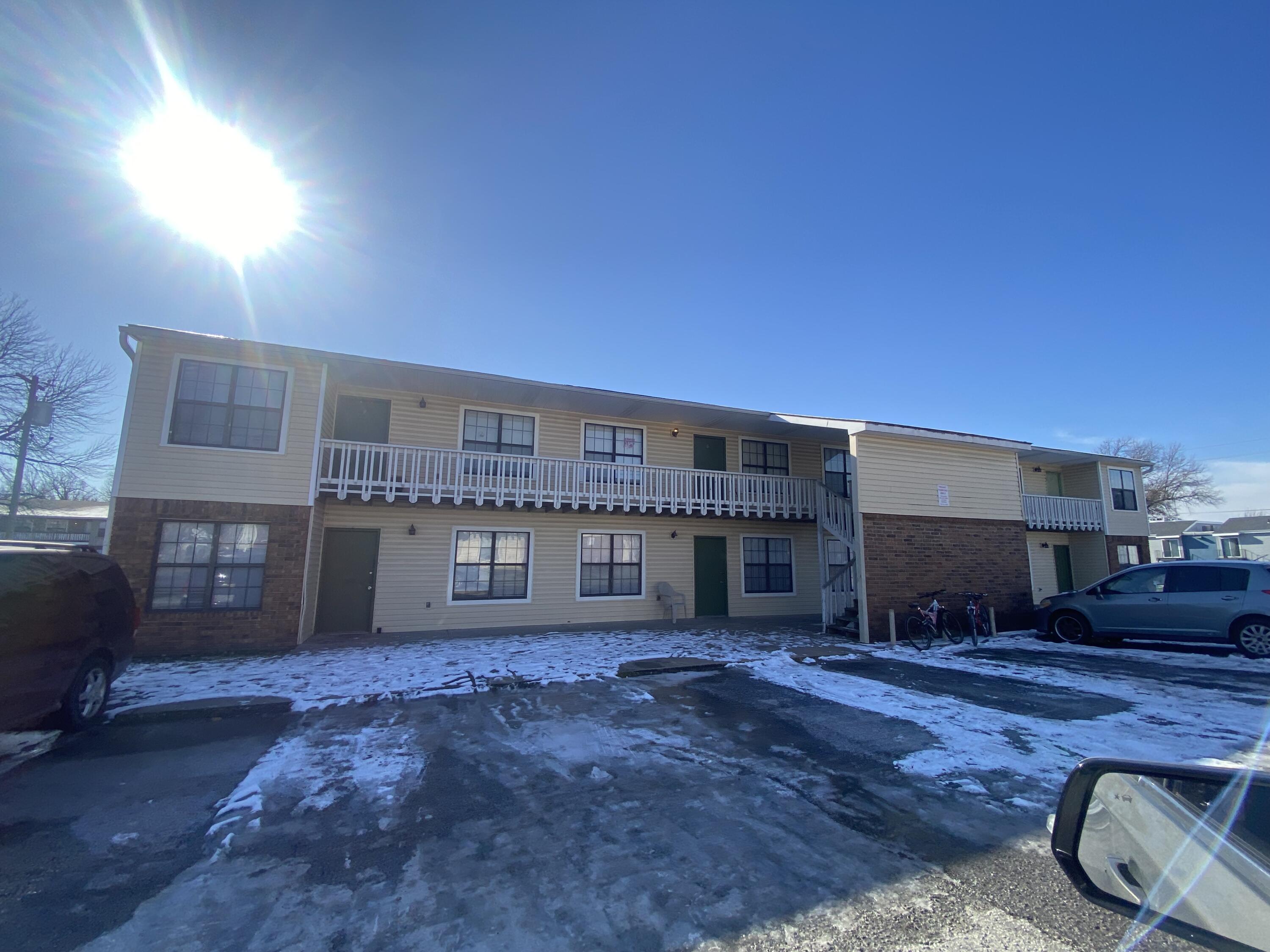 Exceptional Investment Opportunity Awaits! Prime location and solid tenant occupancy make this an attractive addition to any investment portfolio. Don't miss out on this hassle-free income generator!