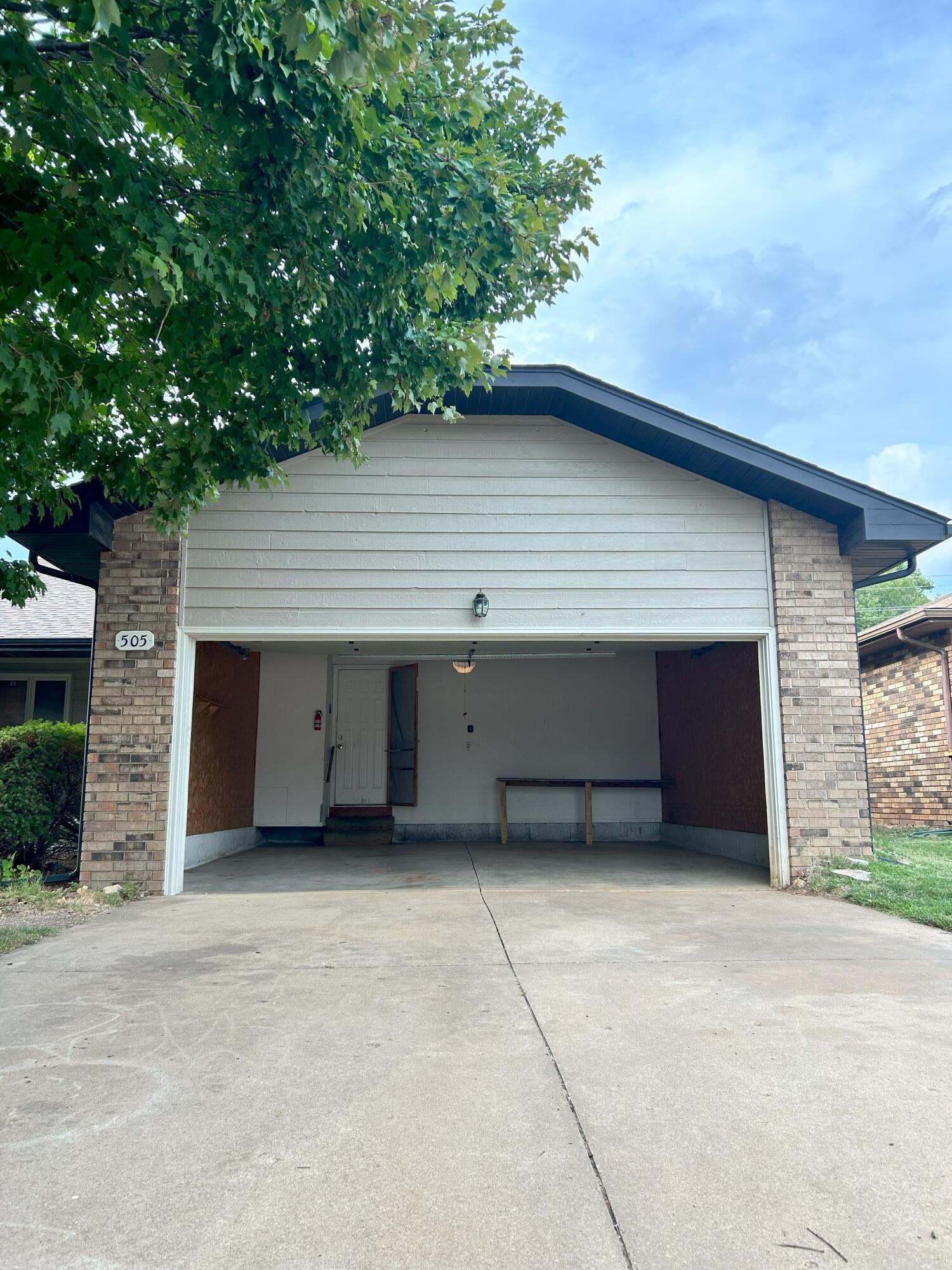 Arrowhead - Residential Income
